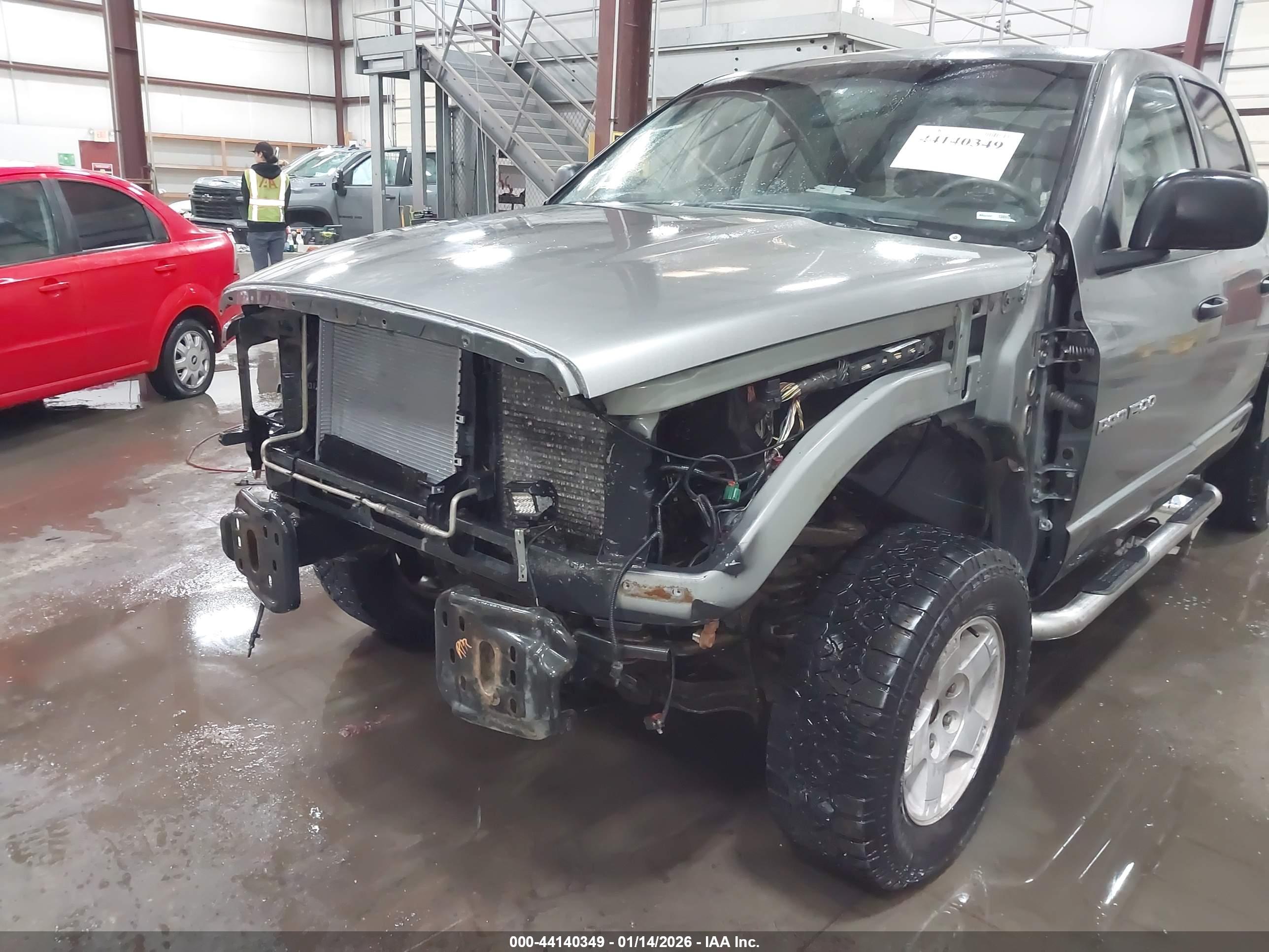 DODGE RAM image 6