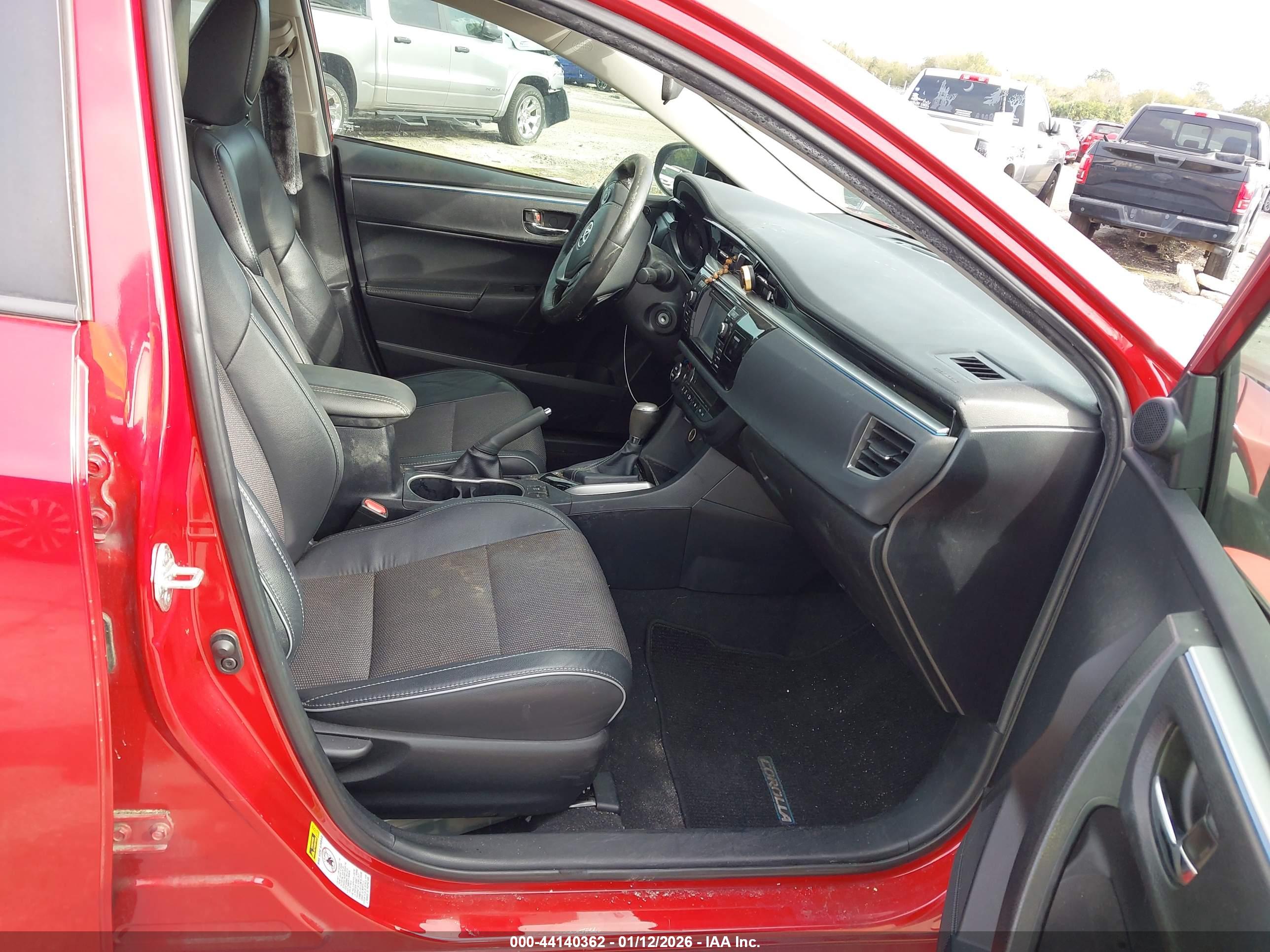 TOYOTA COROLLA image 5