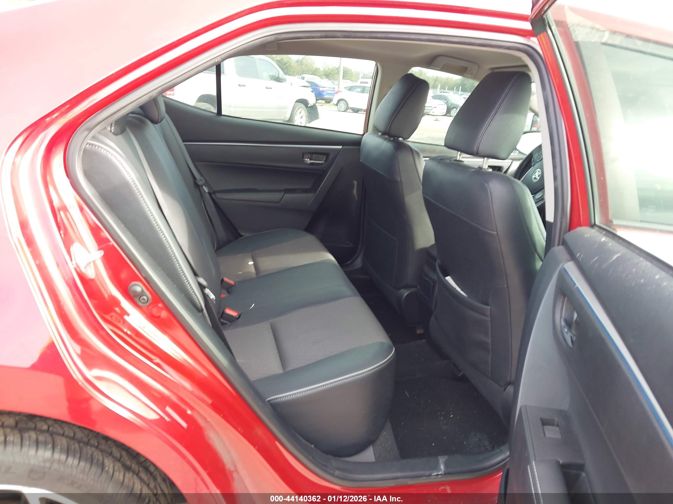 TOYOTA COROLLA image 8