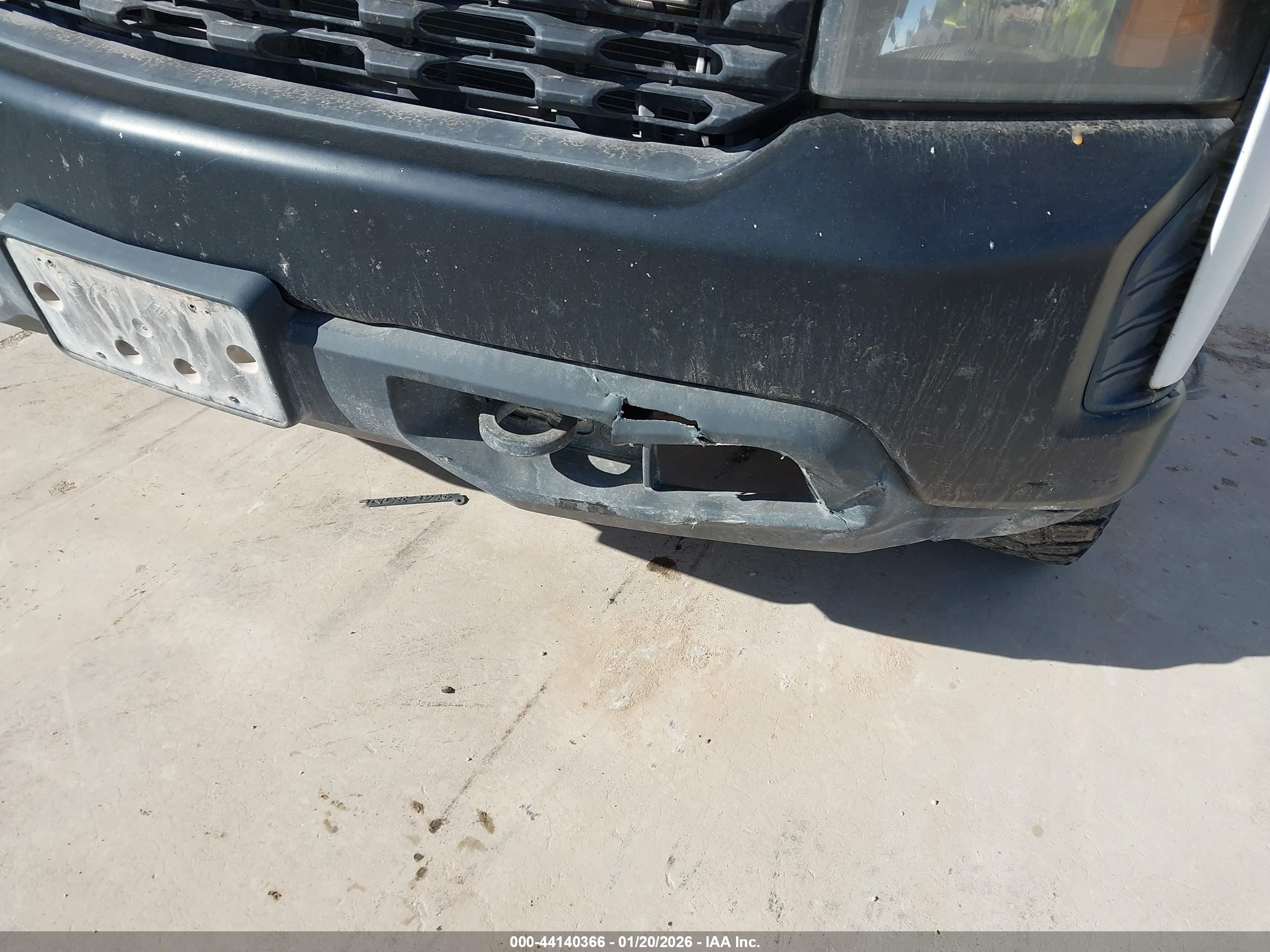 CHEVROLET SILVERADO image 6
