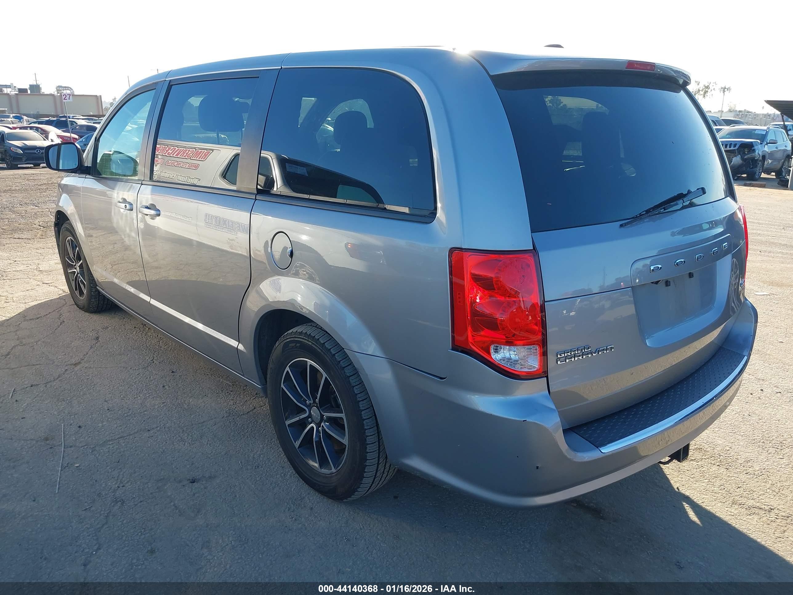 DODGE GRAND image 3