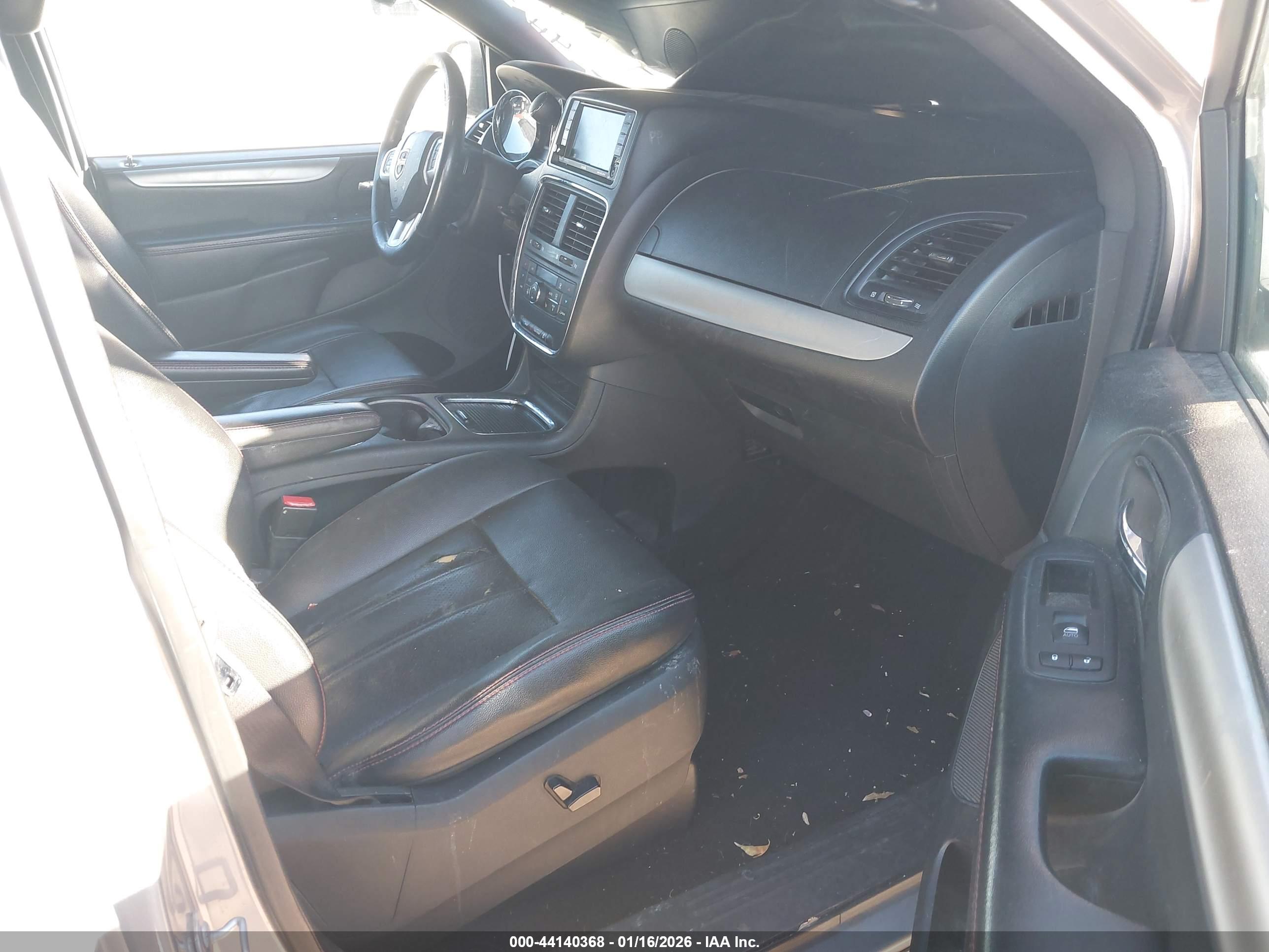 DODGE GRAND image 5