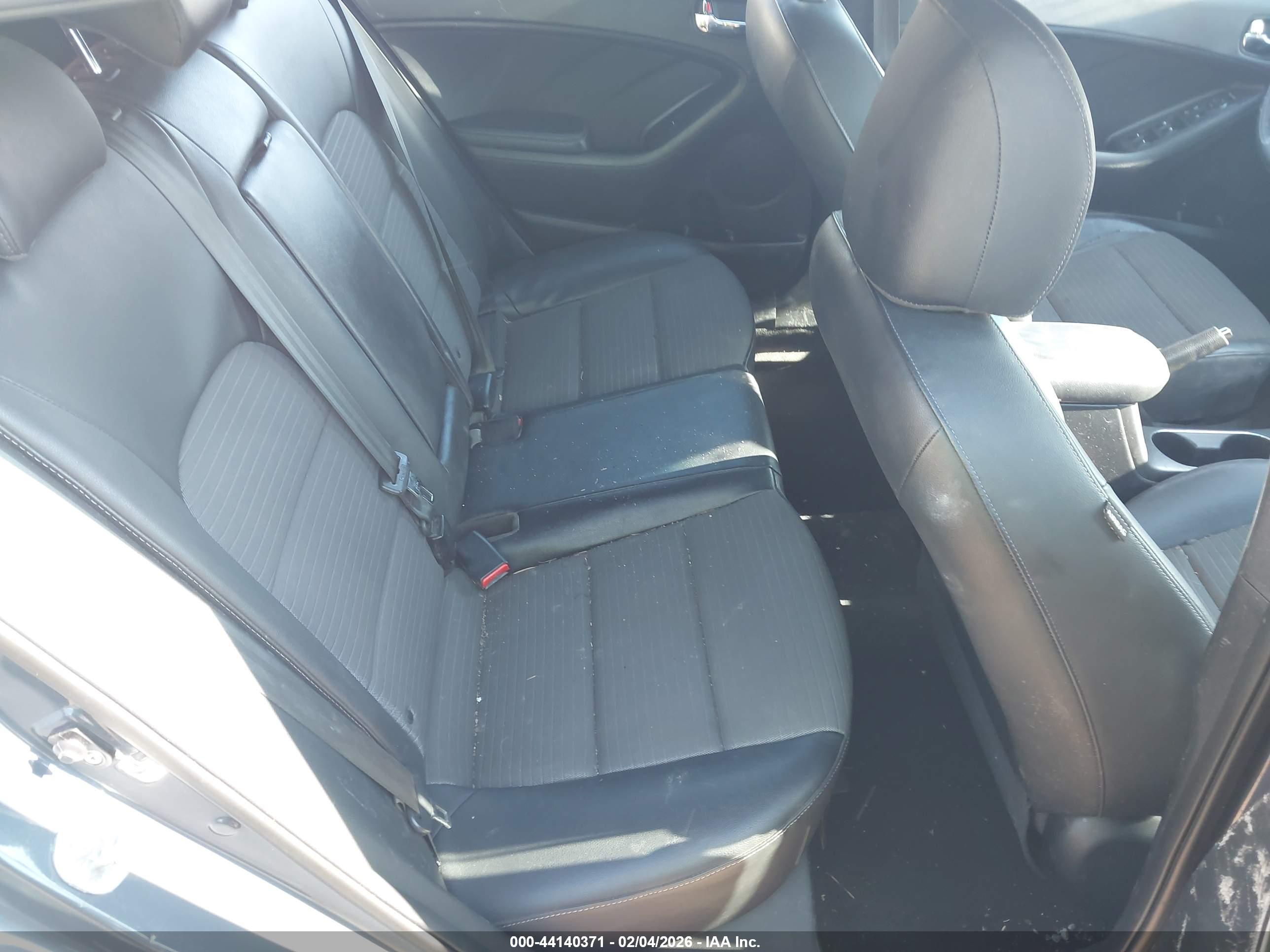 KIA FORTE image 8