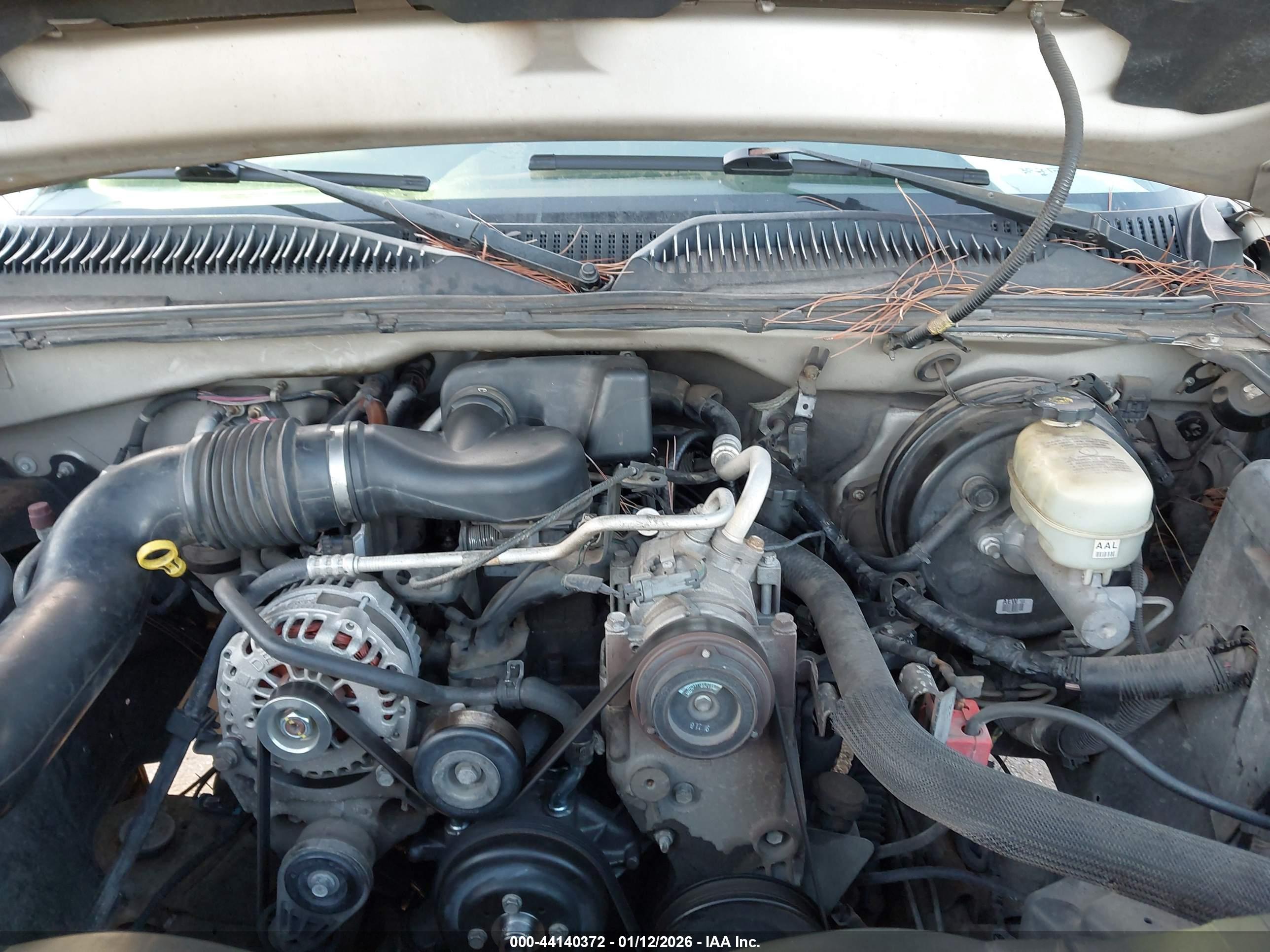 CHEVROLET SILVERADO image 10