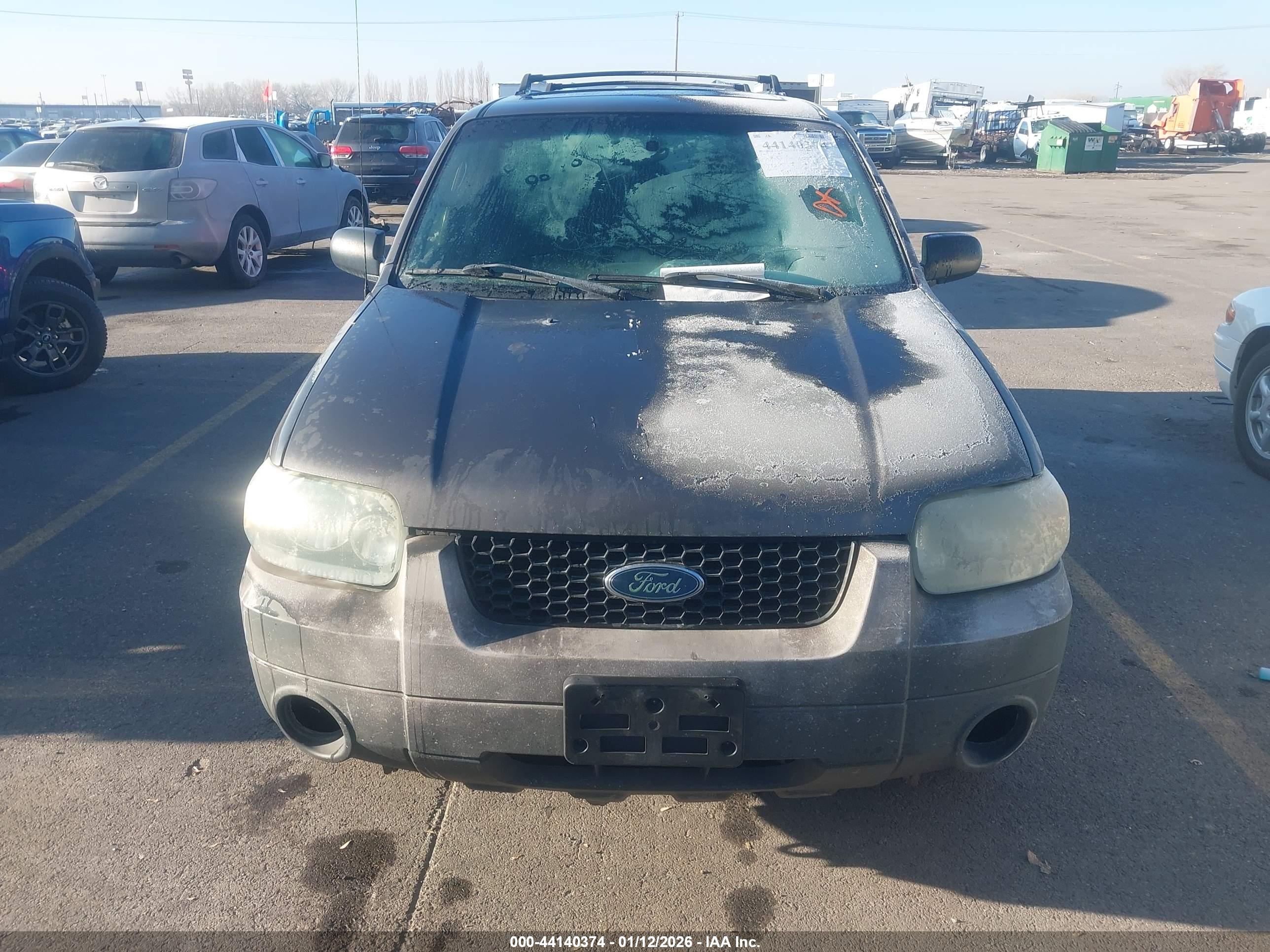 FORD ESCAPE image 6