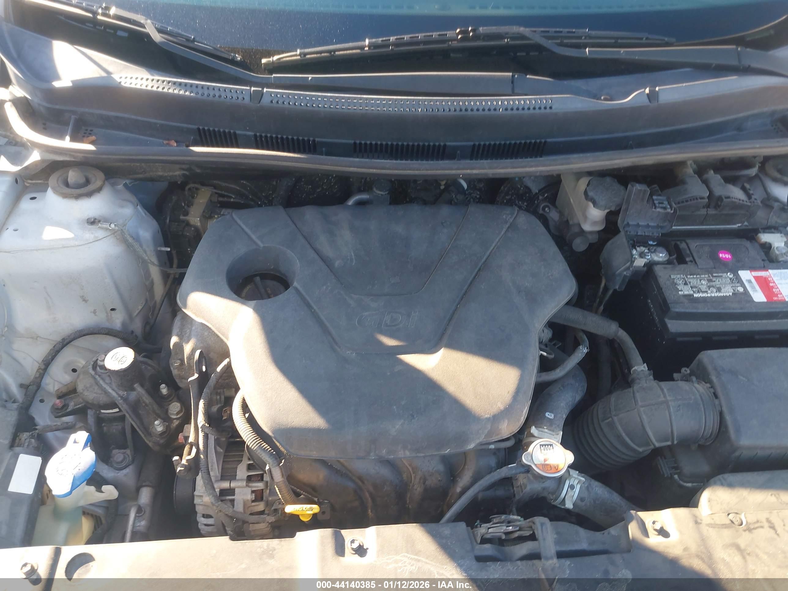 HYUNDAI ACCENT image 10