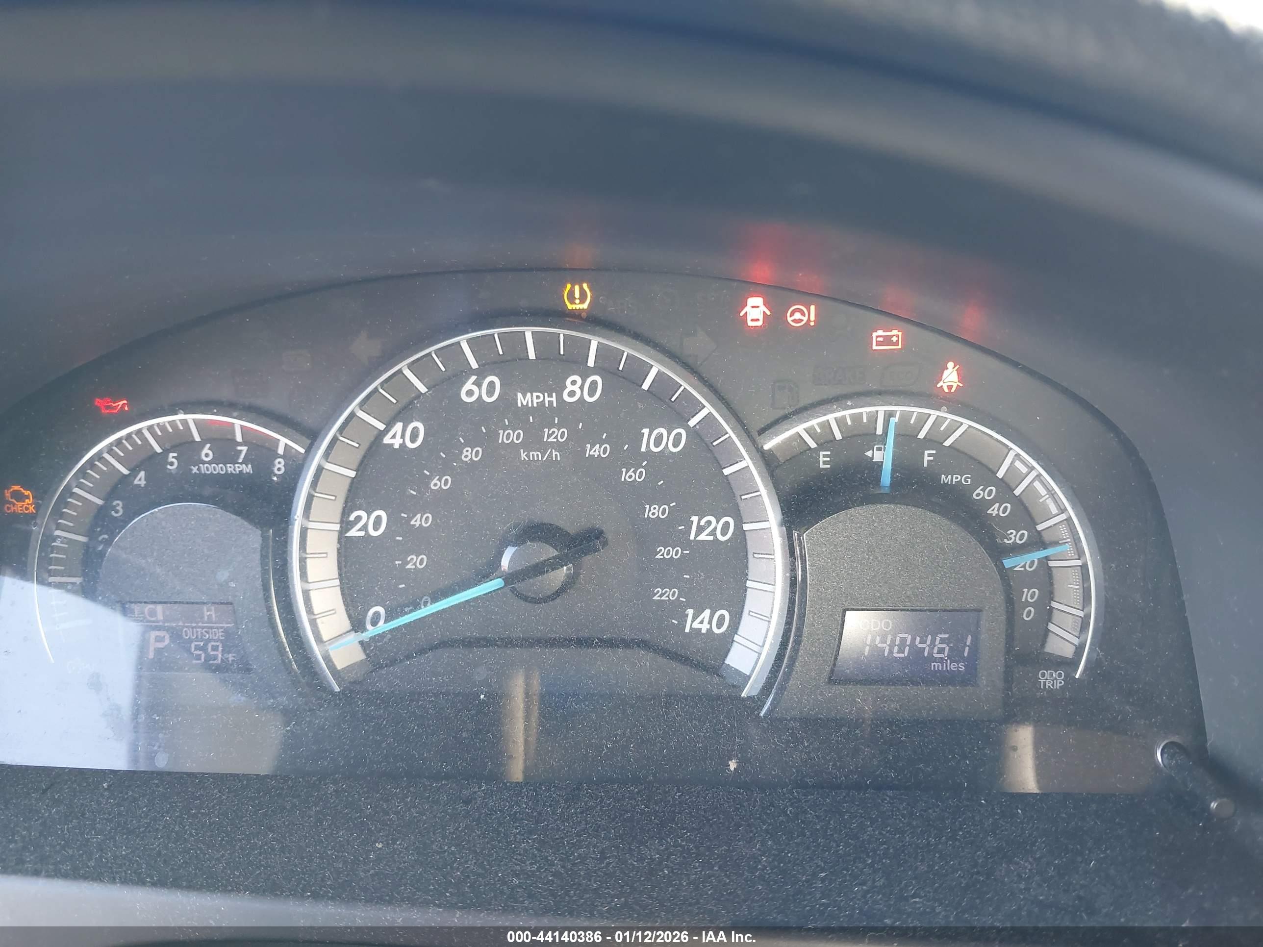 TOYOTA CAMRY image 7