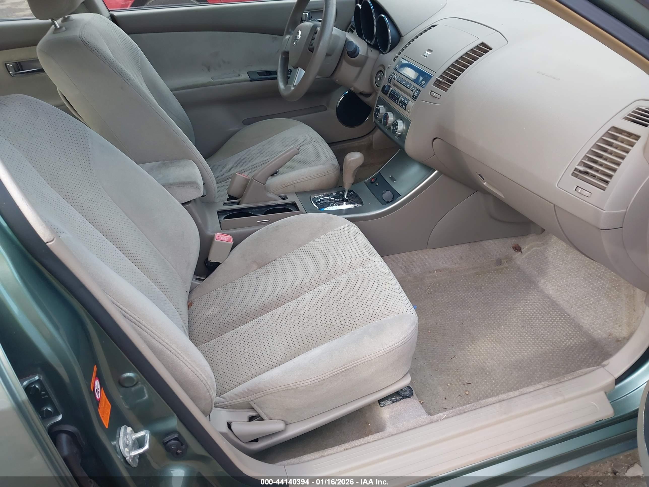 NISSAN ALTIMA image 5