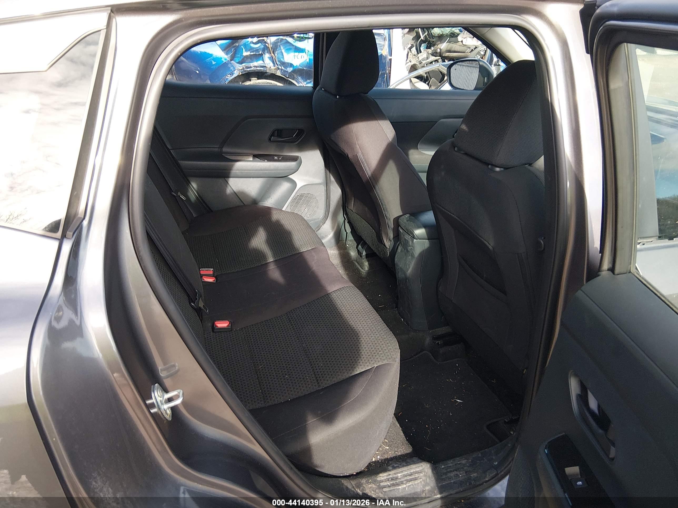 NISSAN KICKS image 8