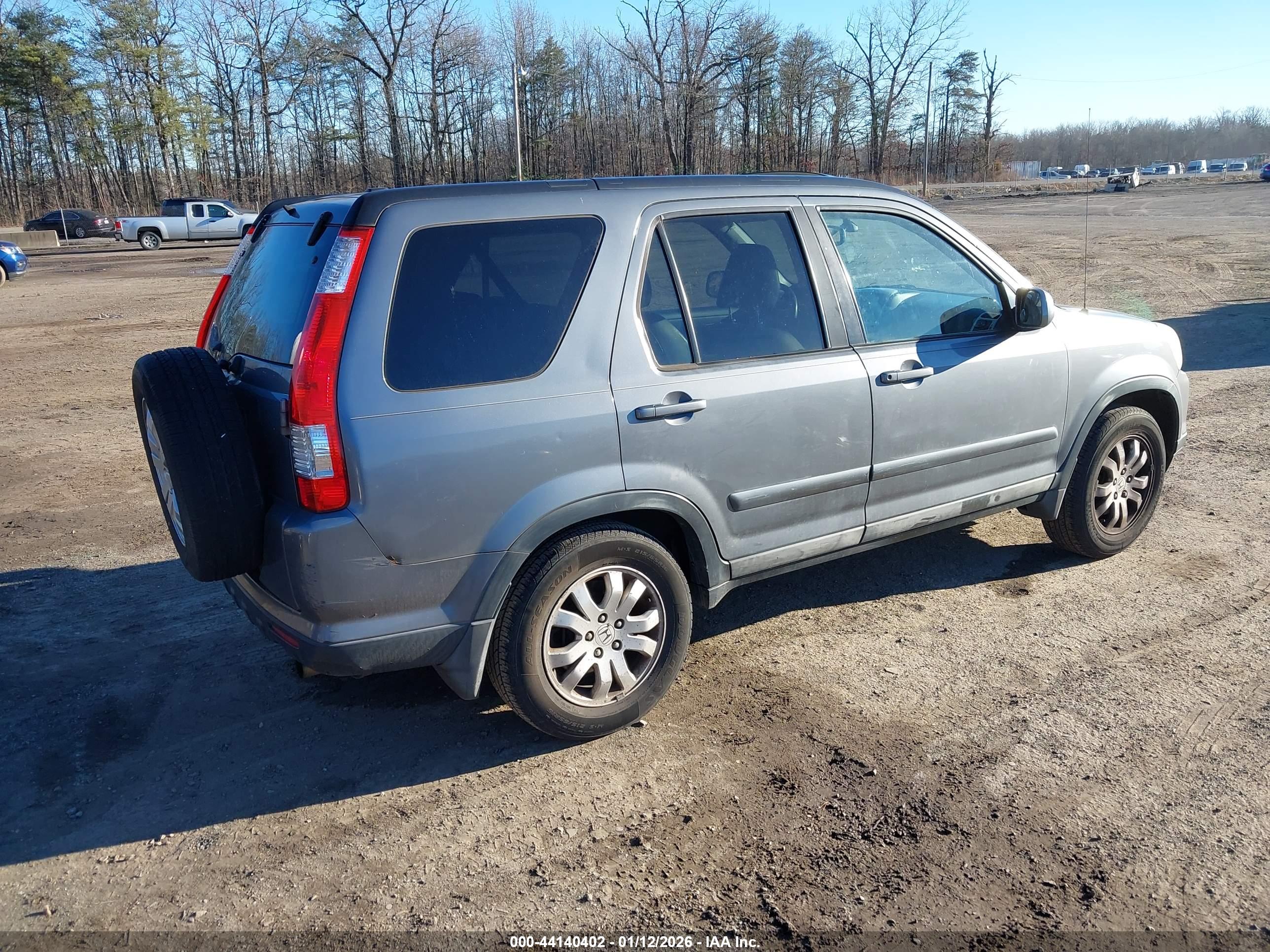HONDA CR-V image 4
