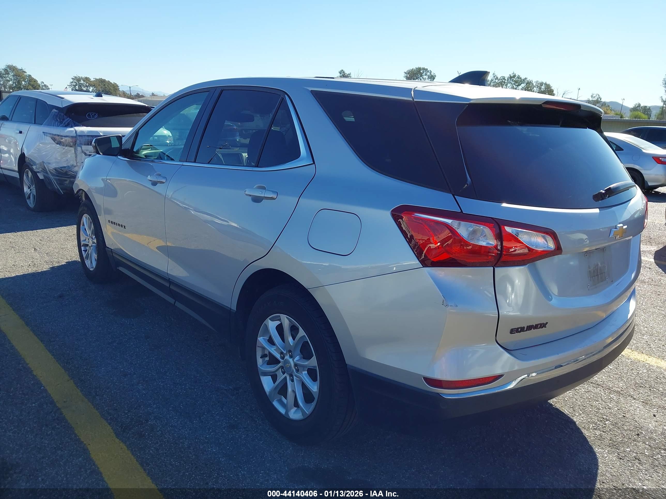 CHEVROLET EQUINOX image 3