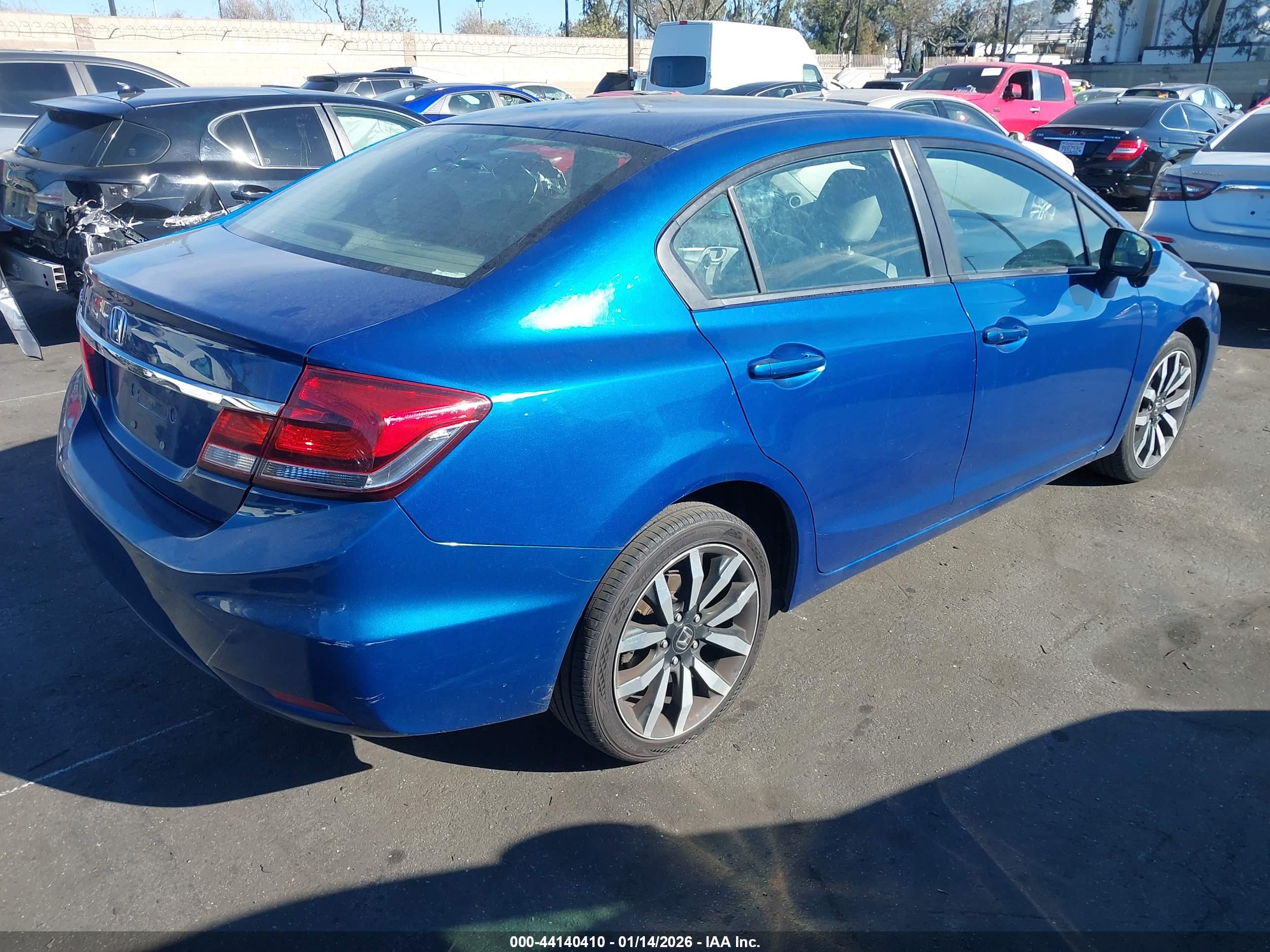 HONDA CIVIC image 4