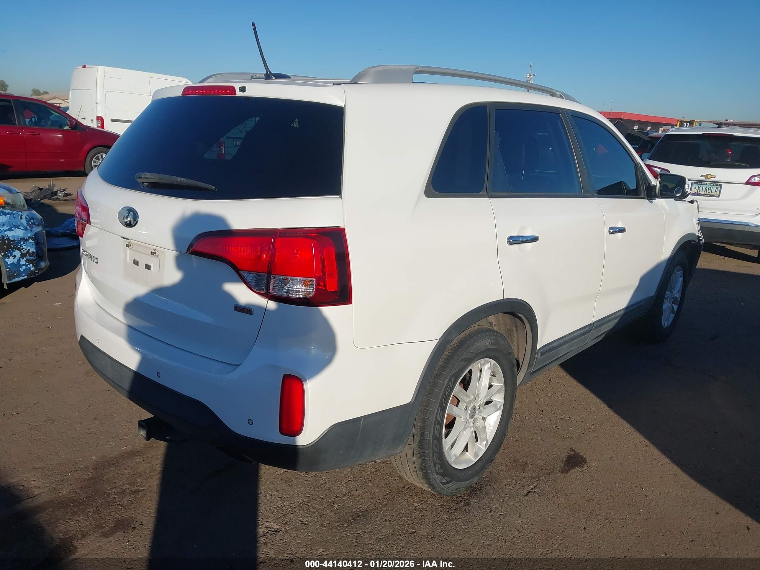 KIA SORENTO image 4