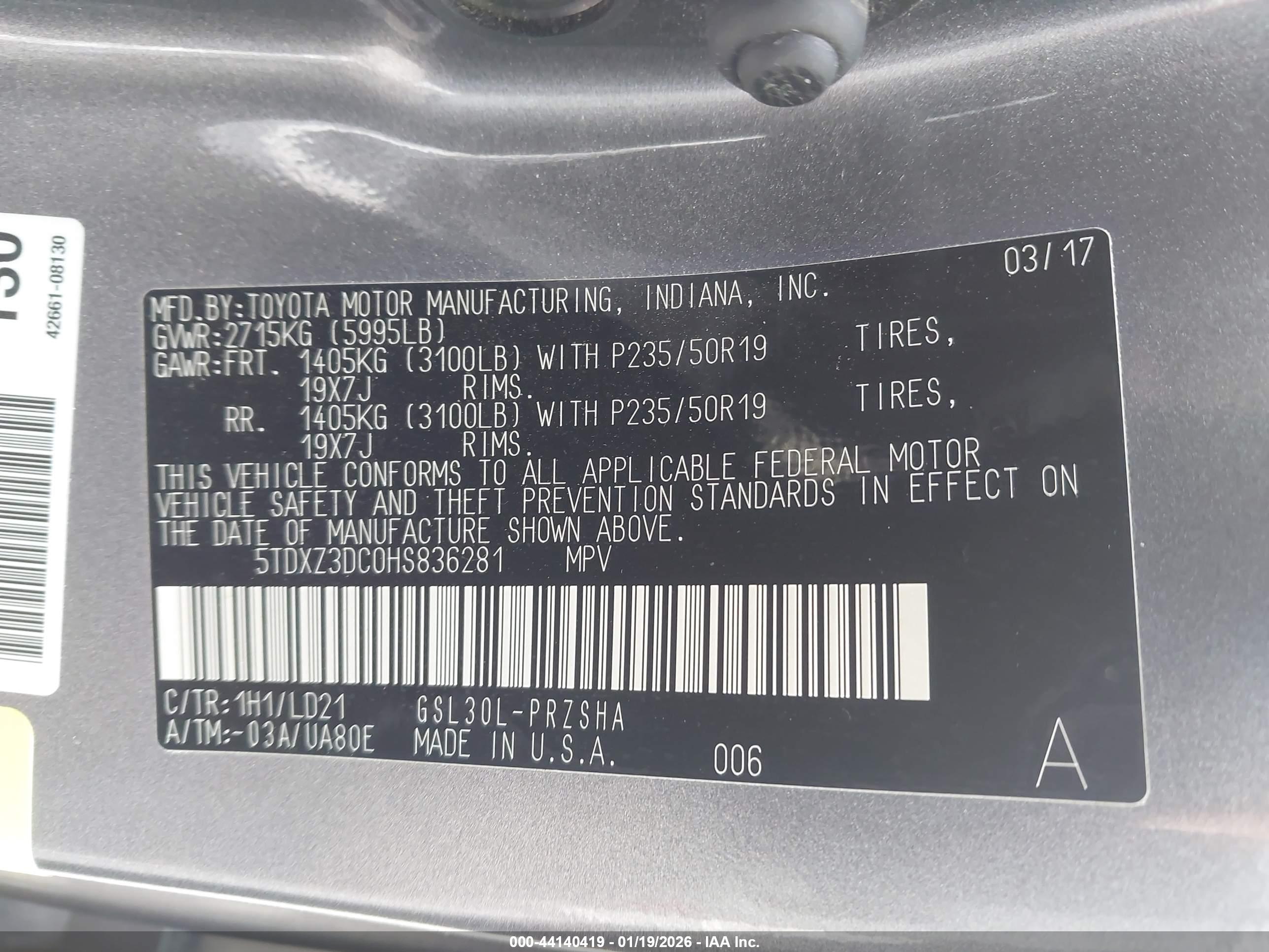 TOYOTA SIENNA image 9
