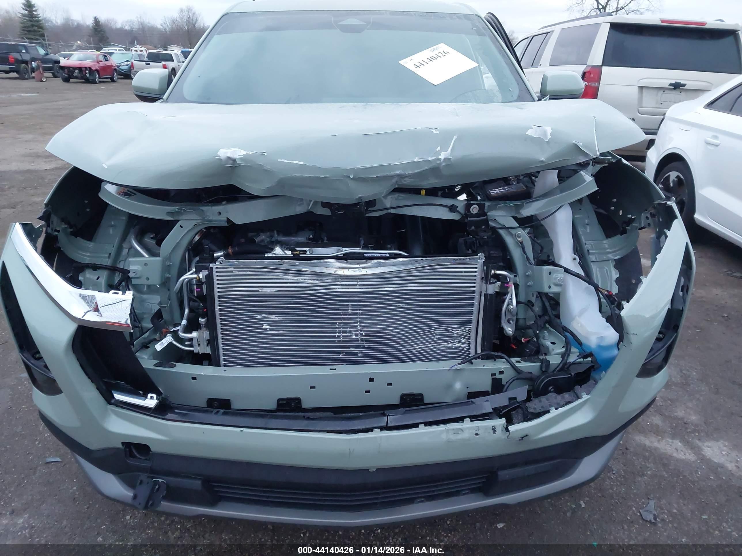 CHEVROLET EQUINOX image 6