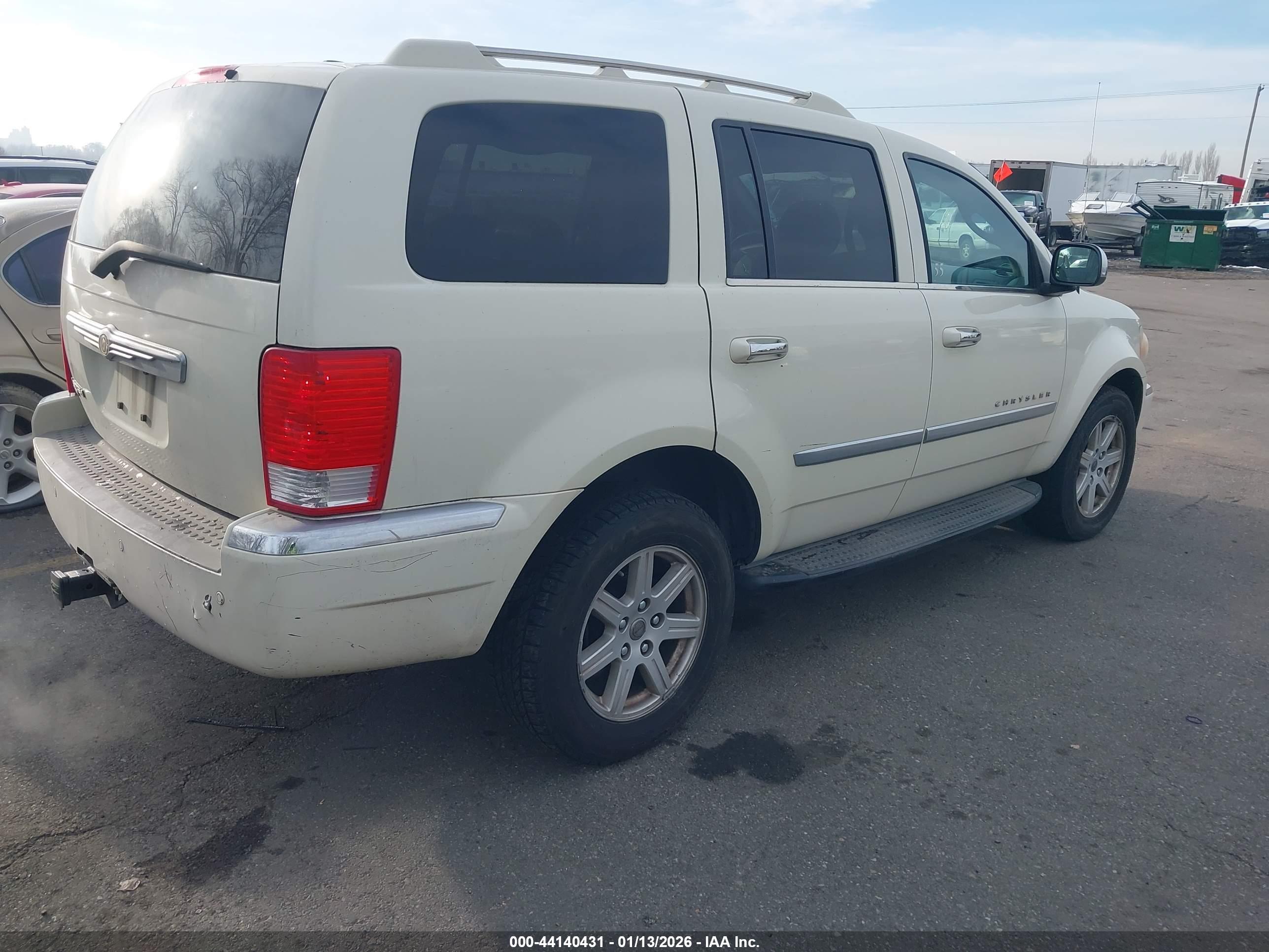 CHRYSLER ASPEN image 4