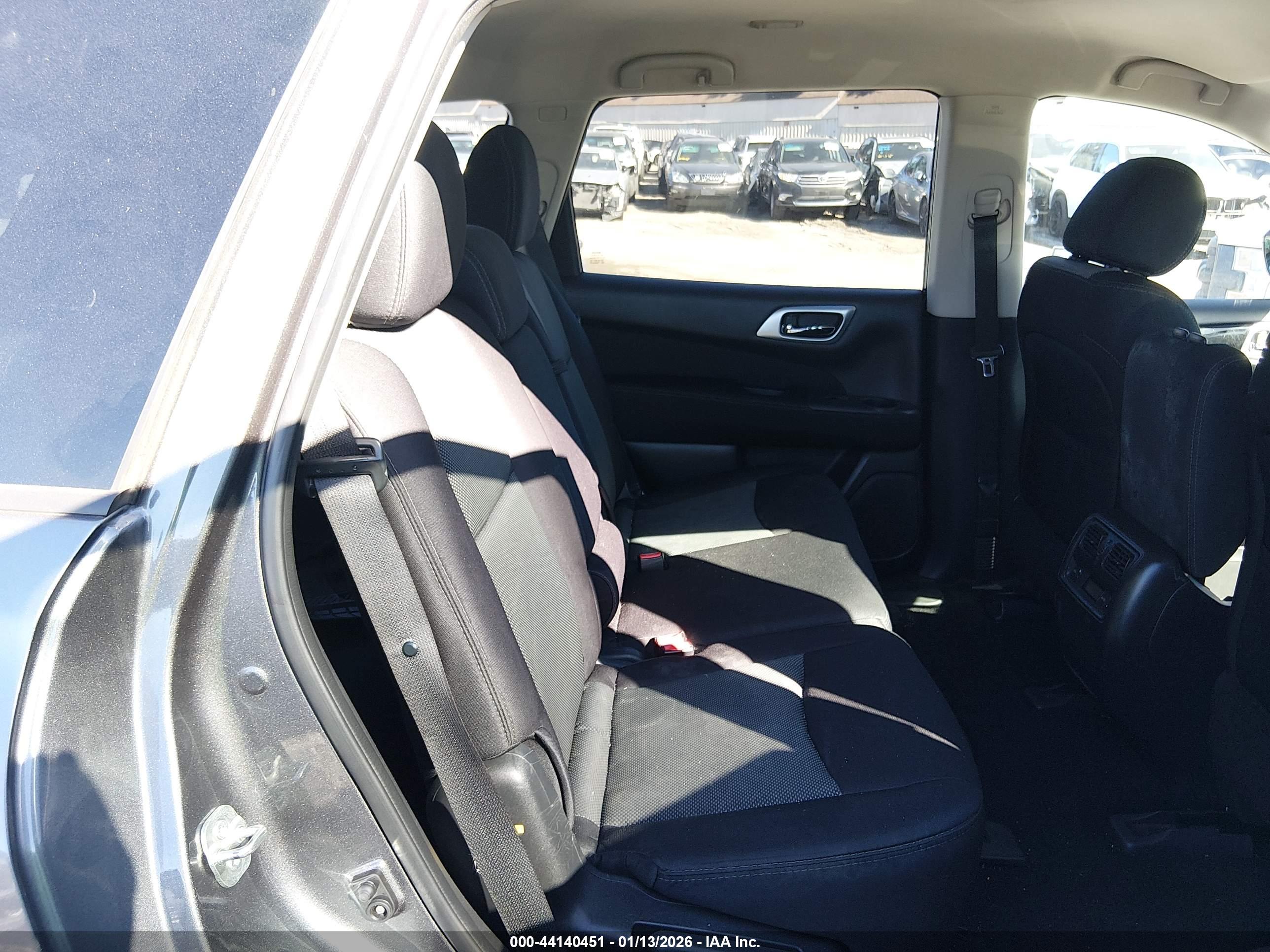 NISSAN PATHFINDER image 8