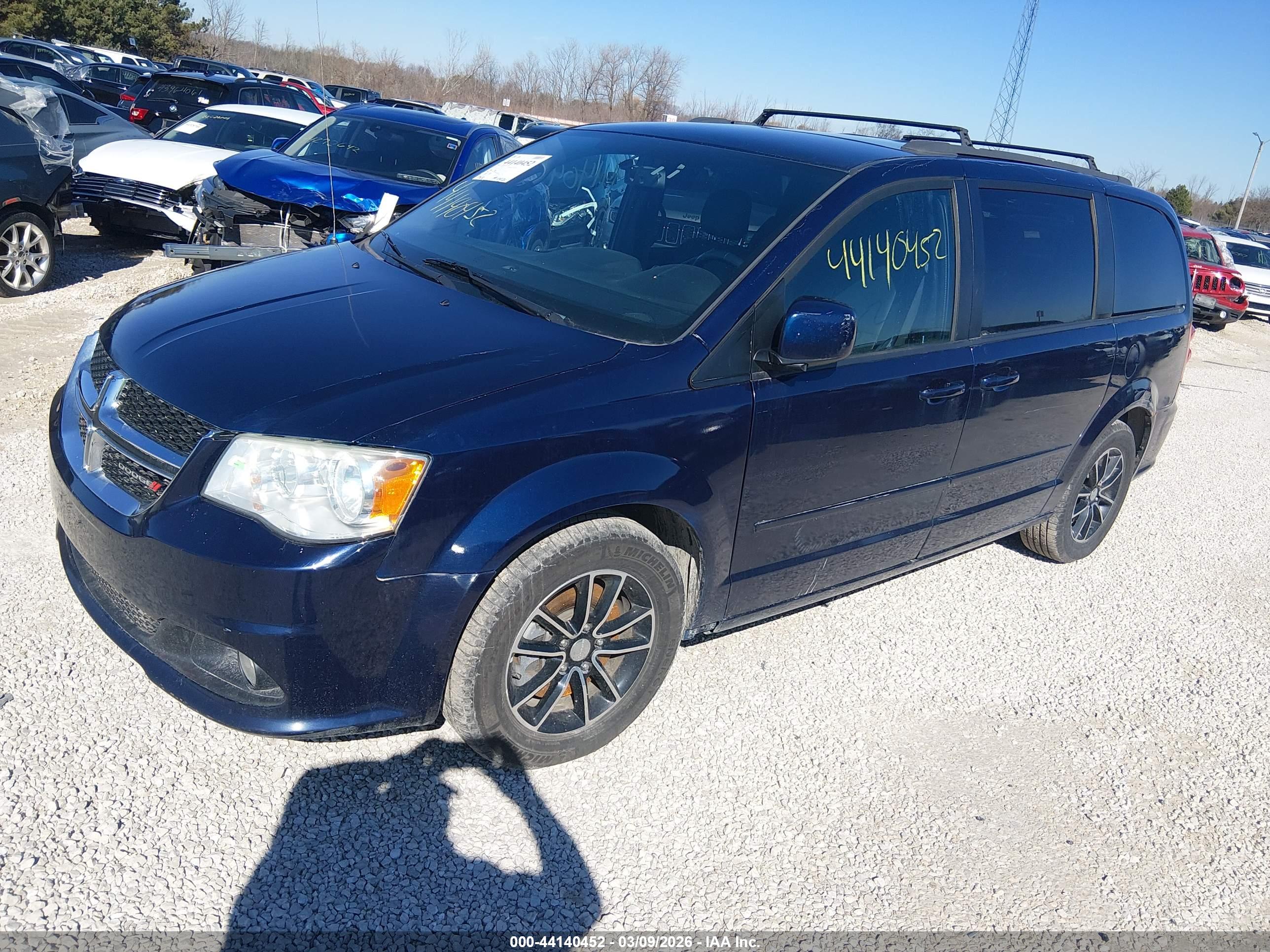 DODGE GRAND image 2