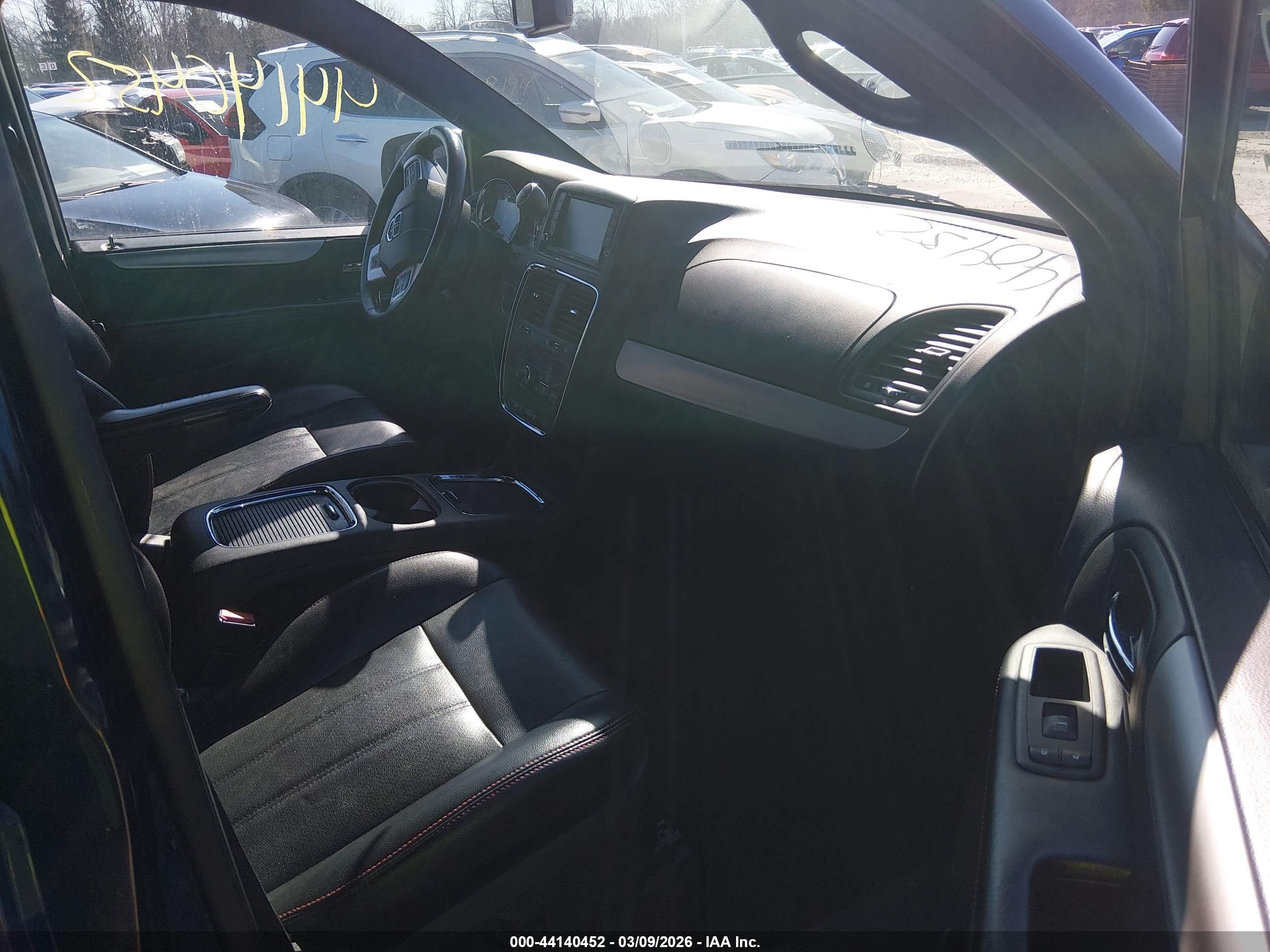 DODGE GRAND image 5