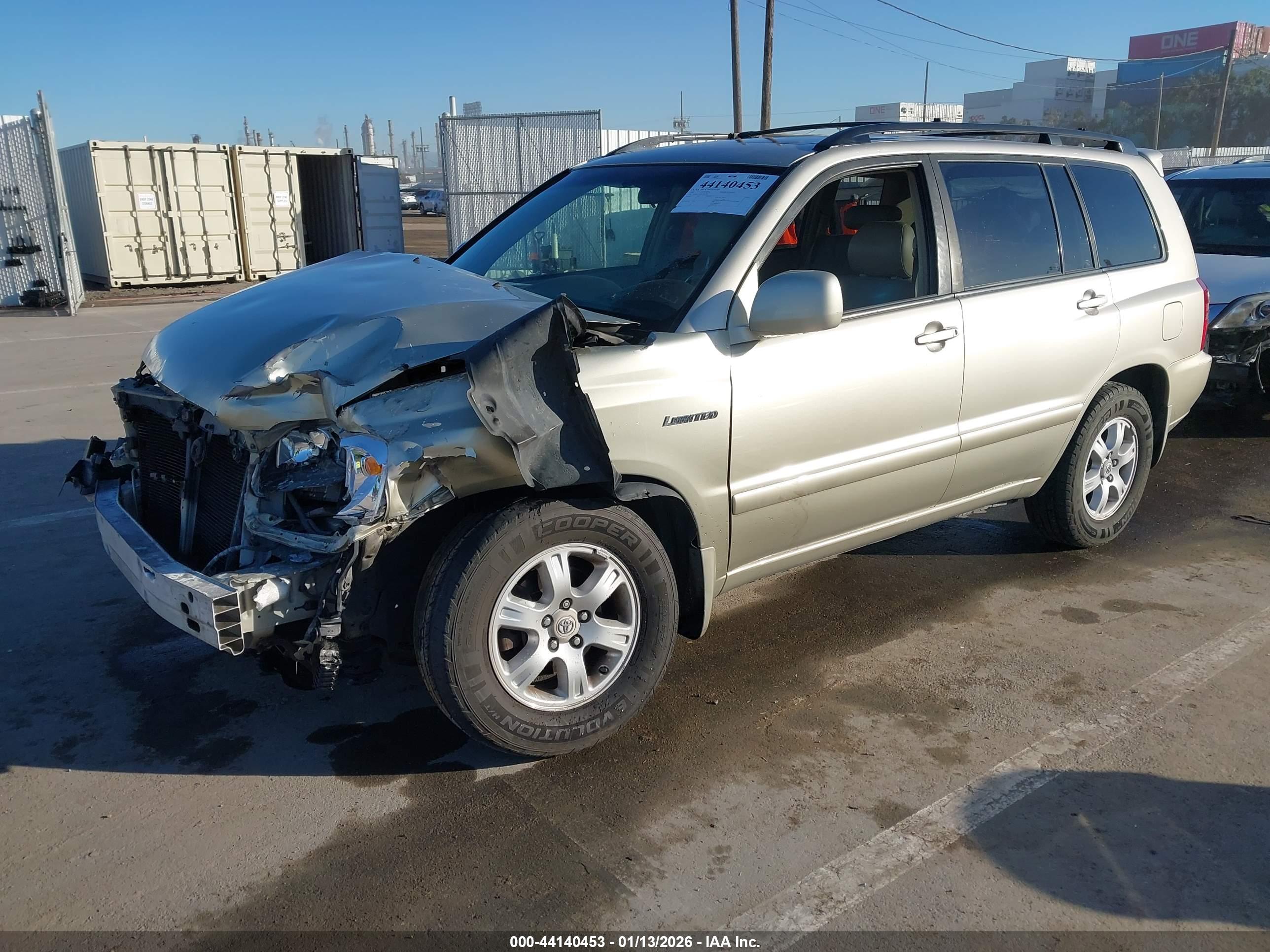 TOYOTA HIGHLANDER image 2