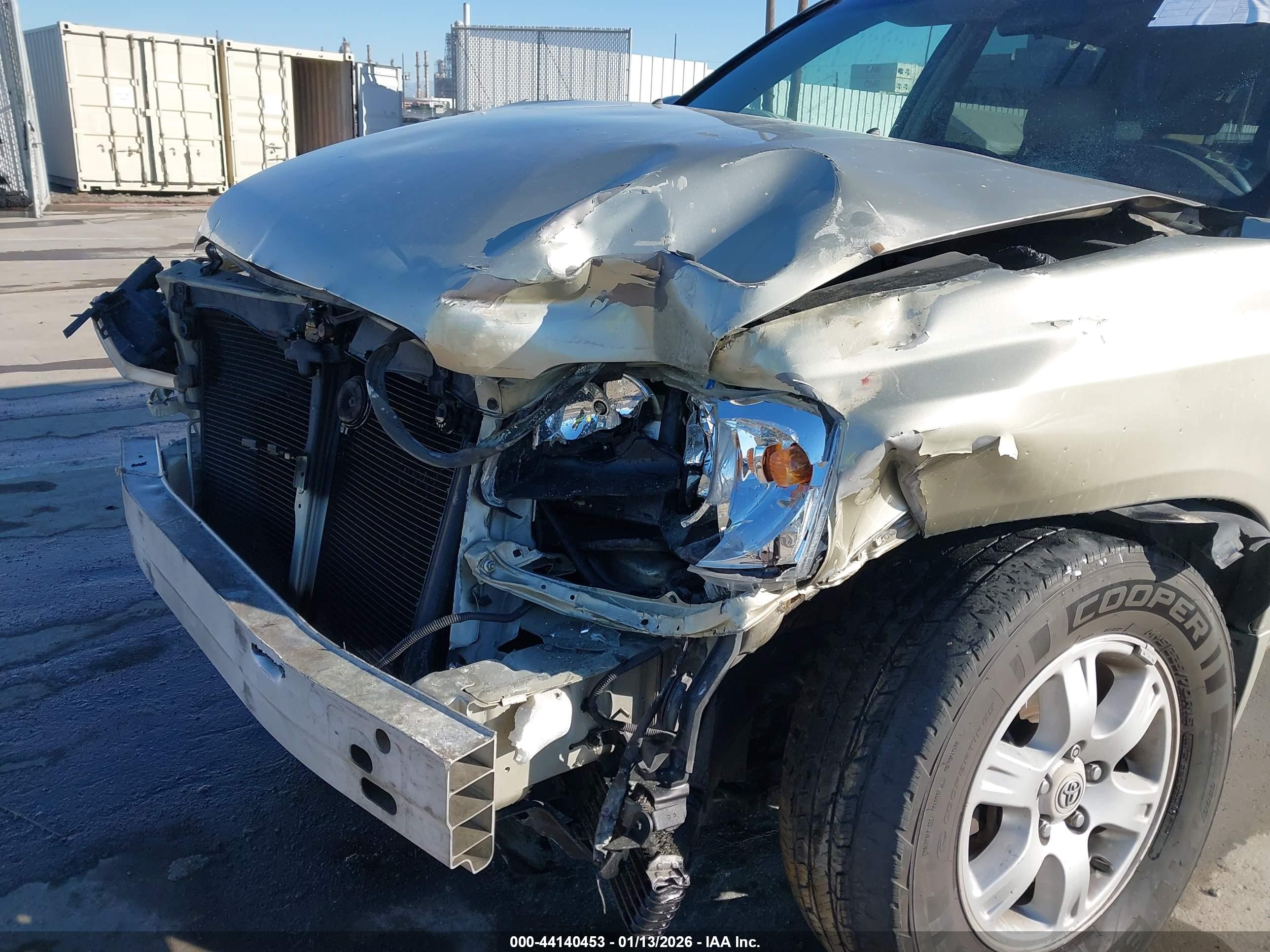 TOYOTA HIGHLANDER image 6