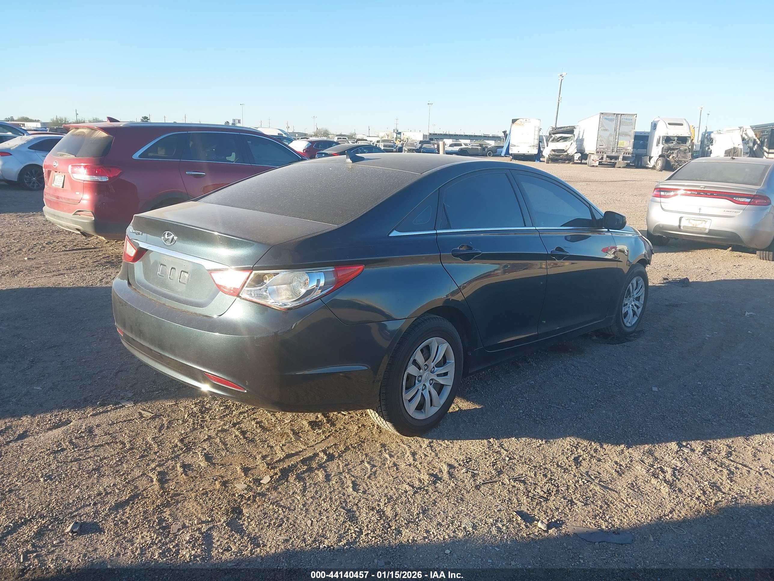 HYUNDAI SONATA image 4