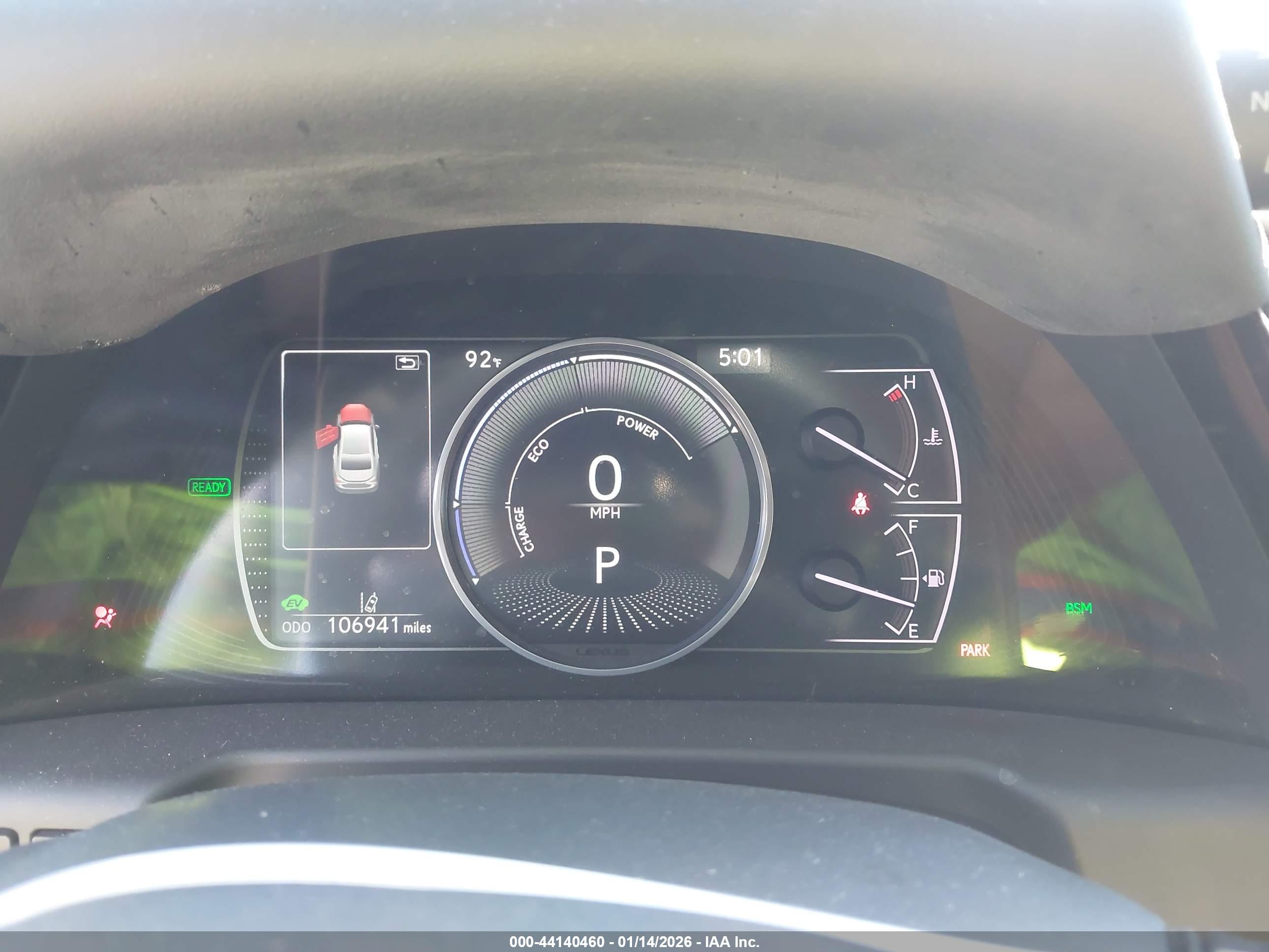 LEXUS ES image 7