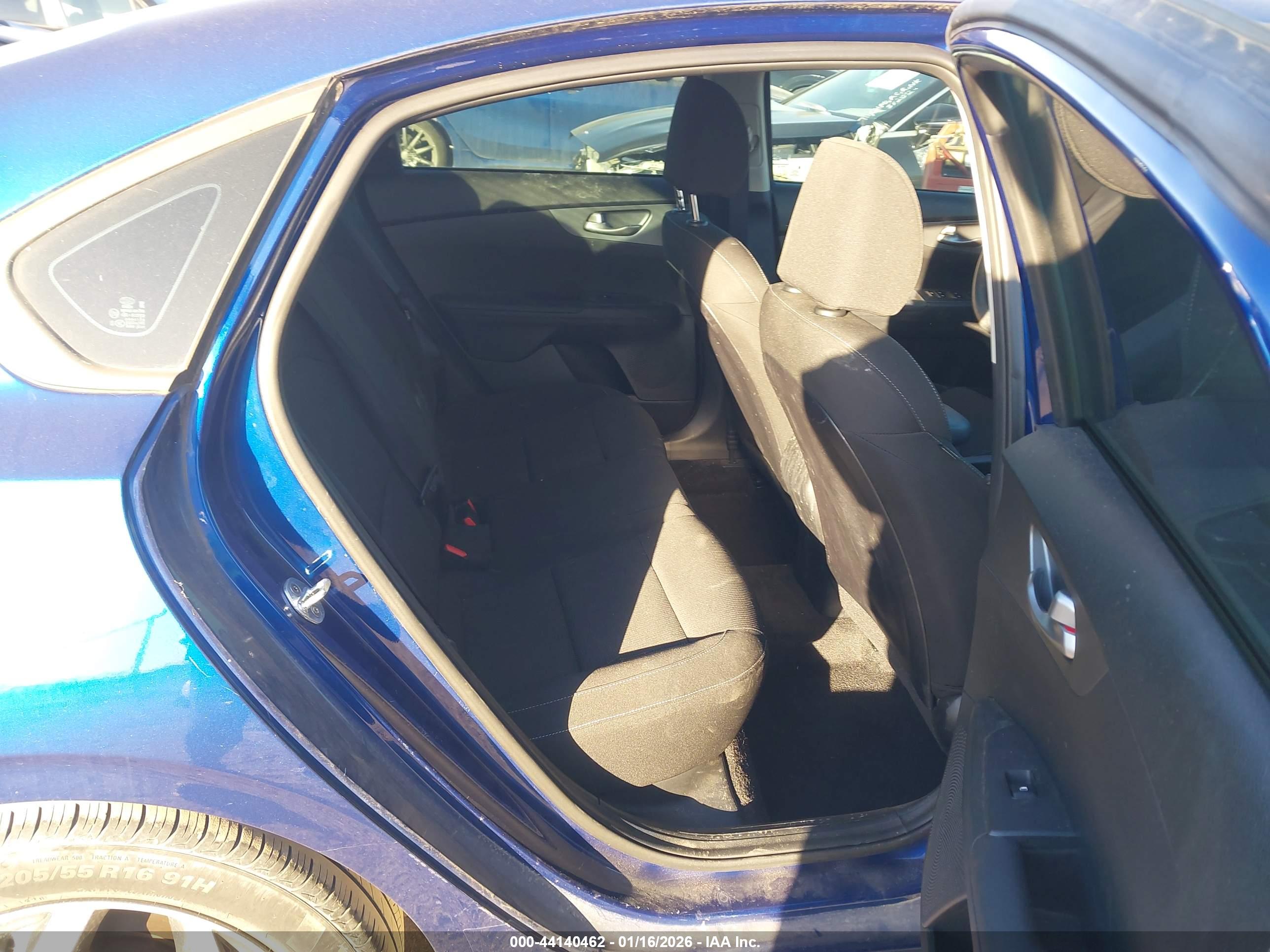 KIA FORTE image 8