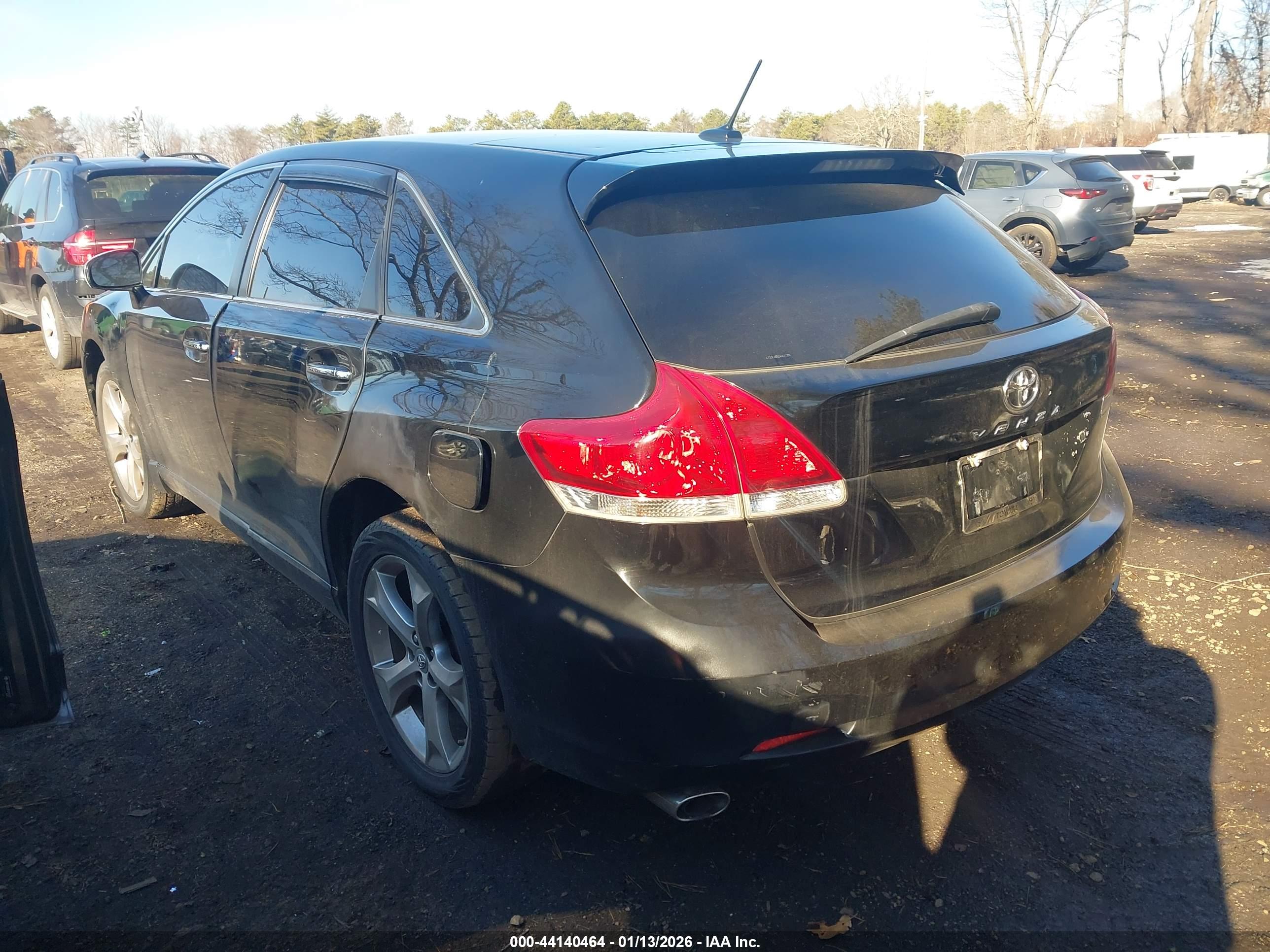 TOYOTA VENZA image 3