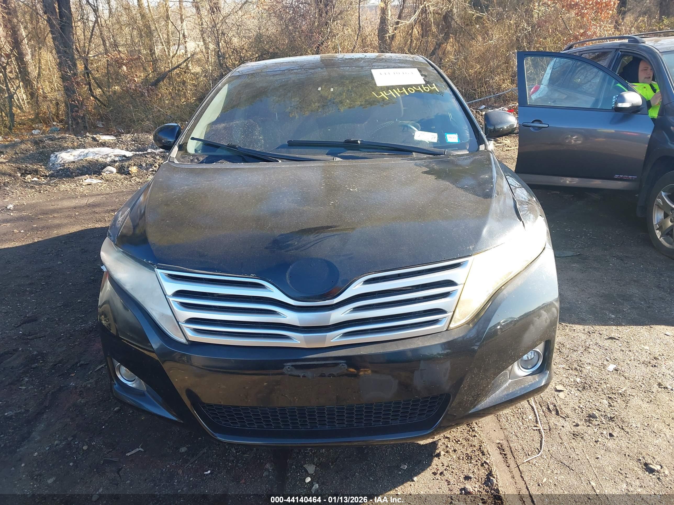 TOYOTA VENZA image 6