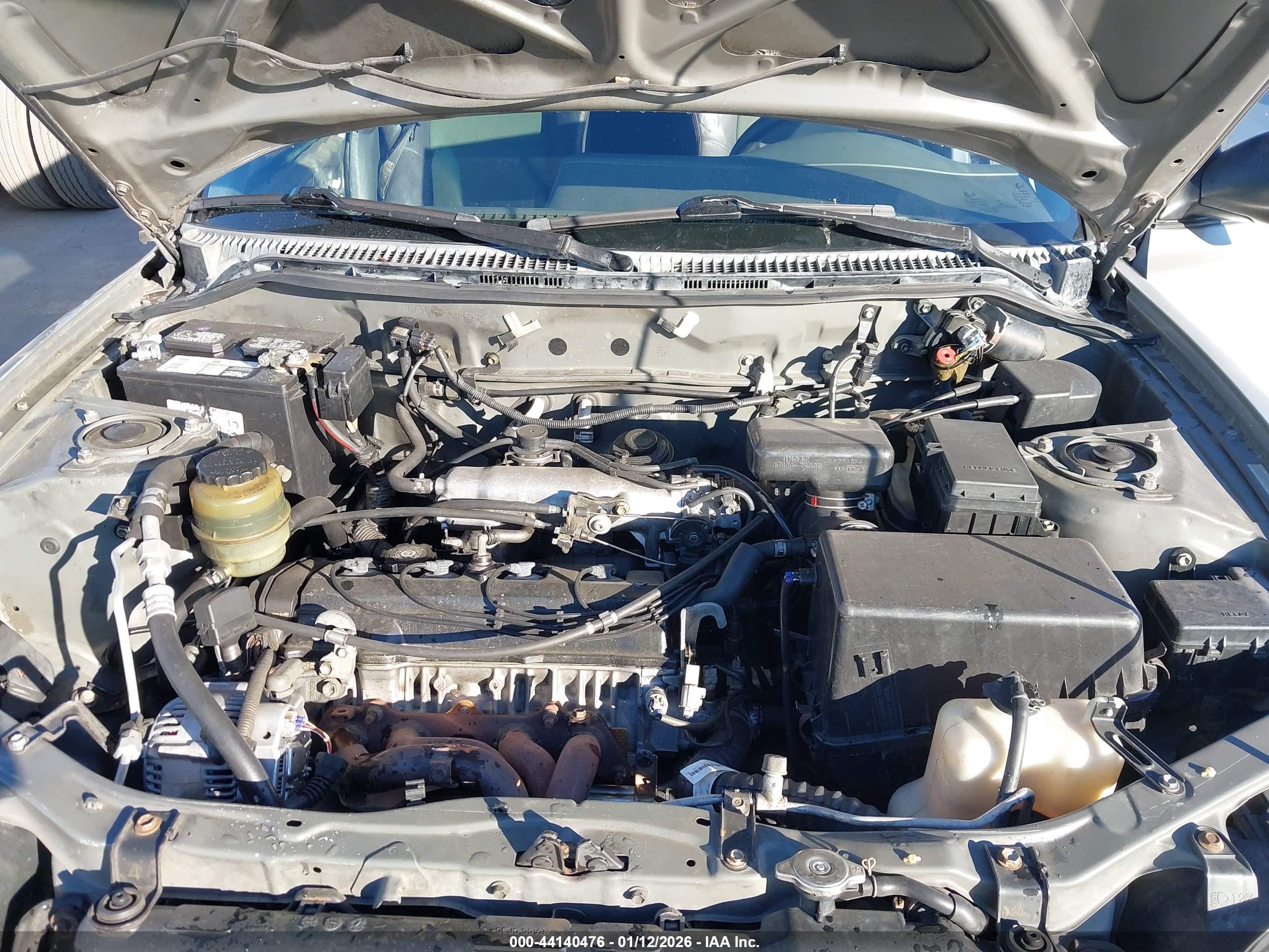 TOYOTA RAV4 image 10