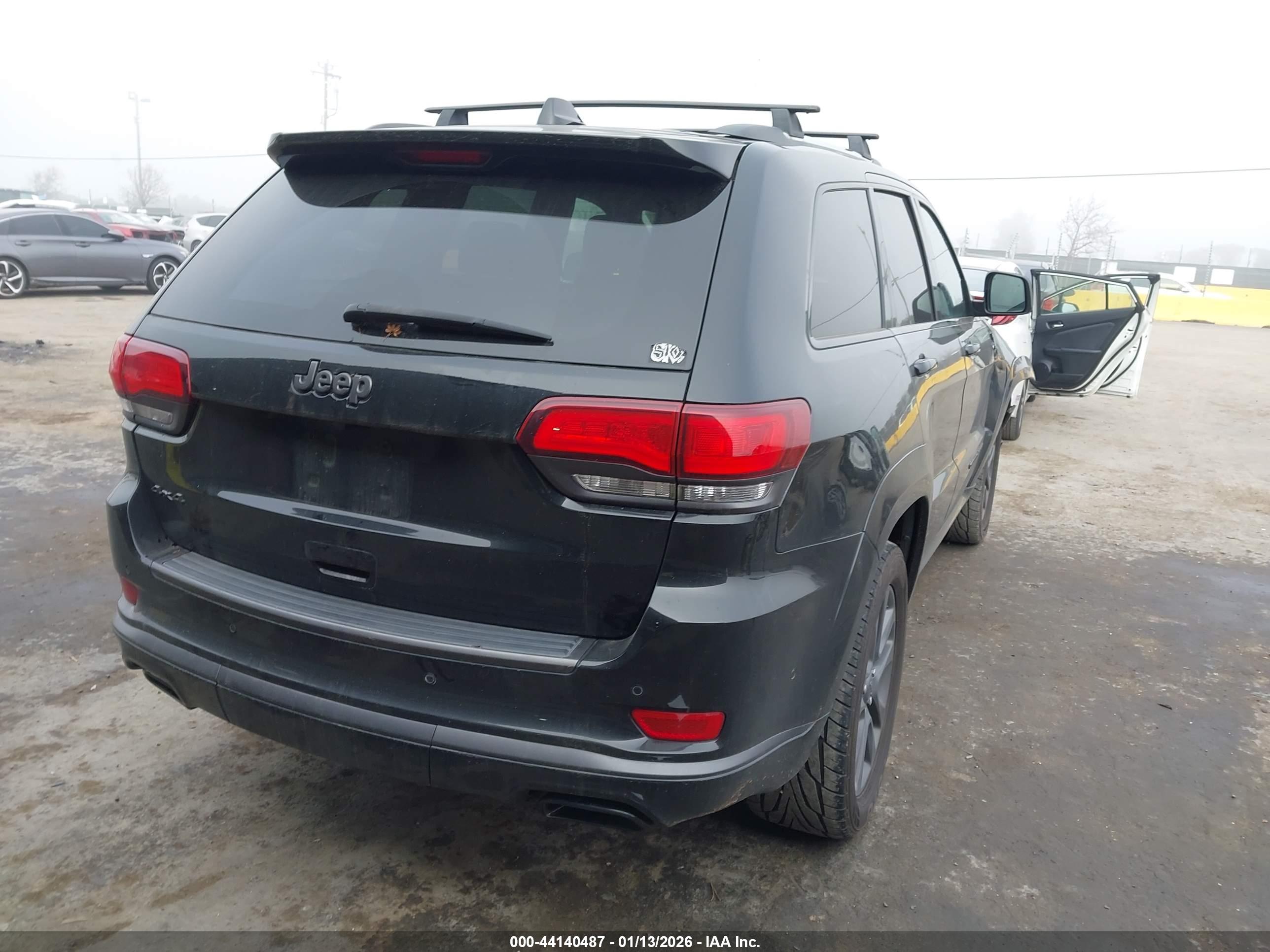 JEEP GRAND image 4