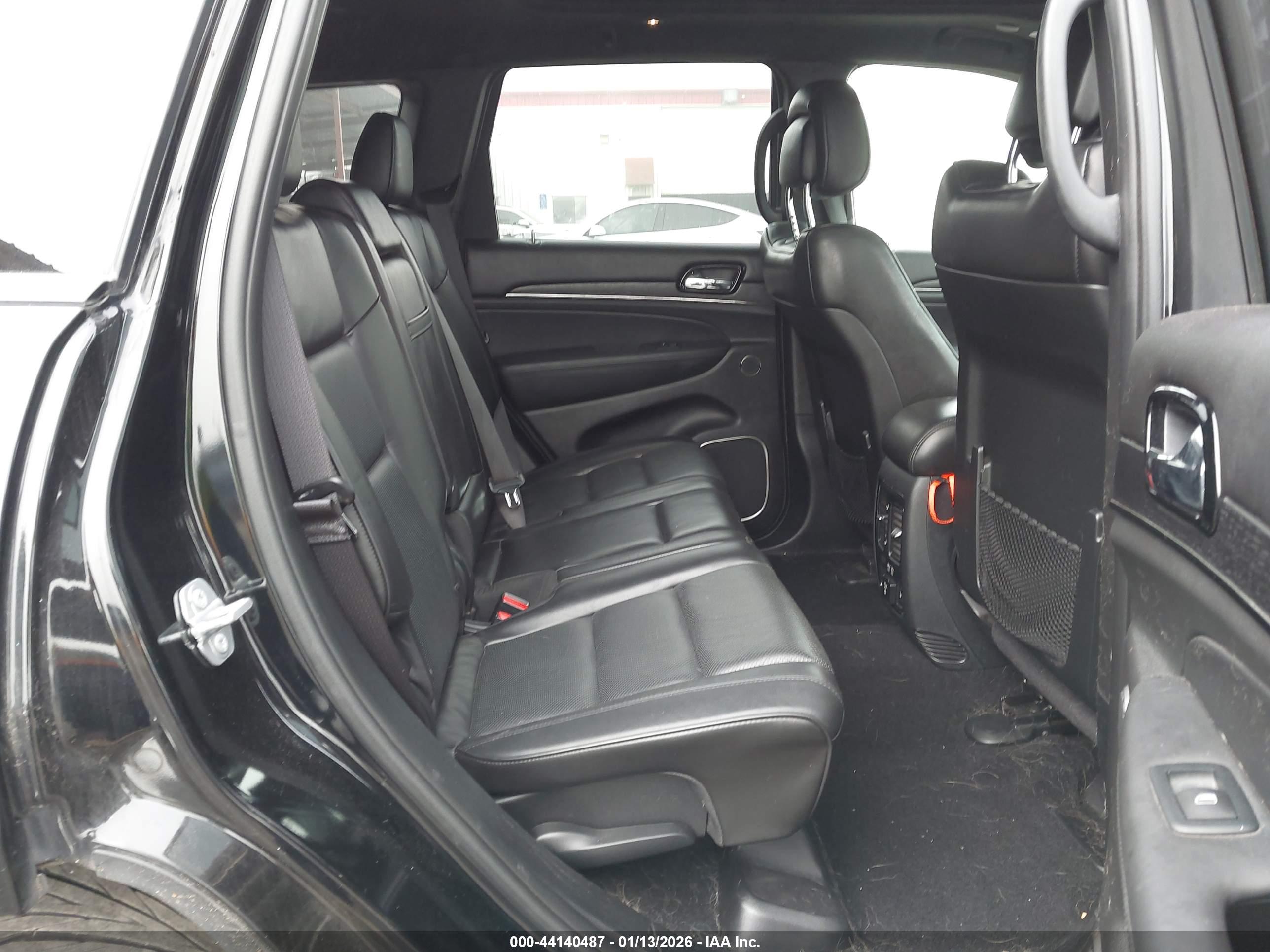 JEEP GRAND image 8