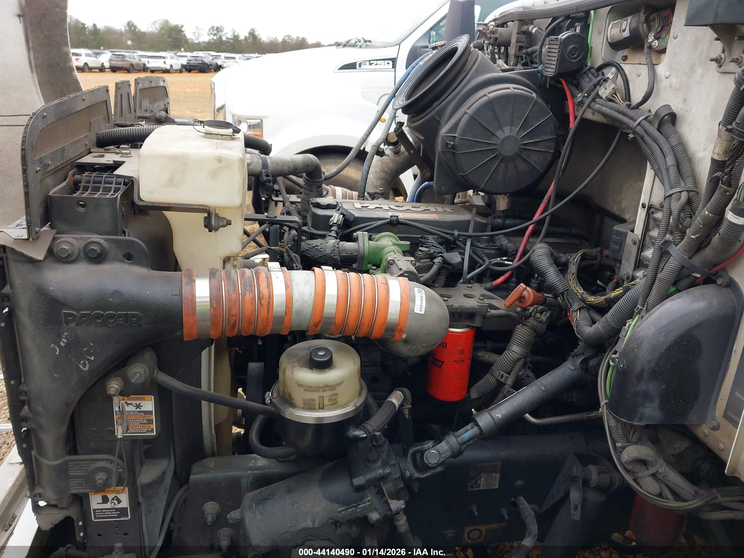 PETERBILT 337 image 10