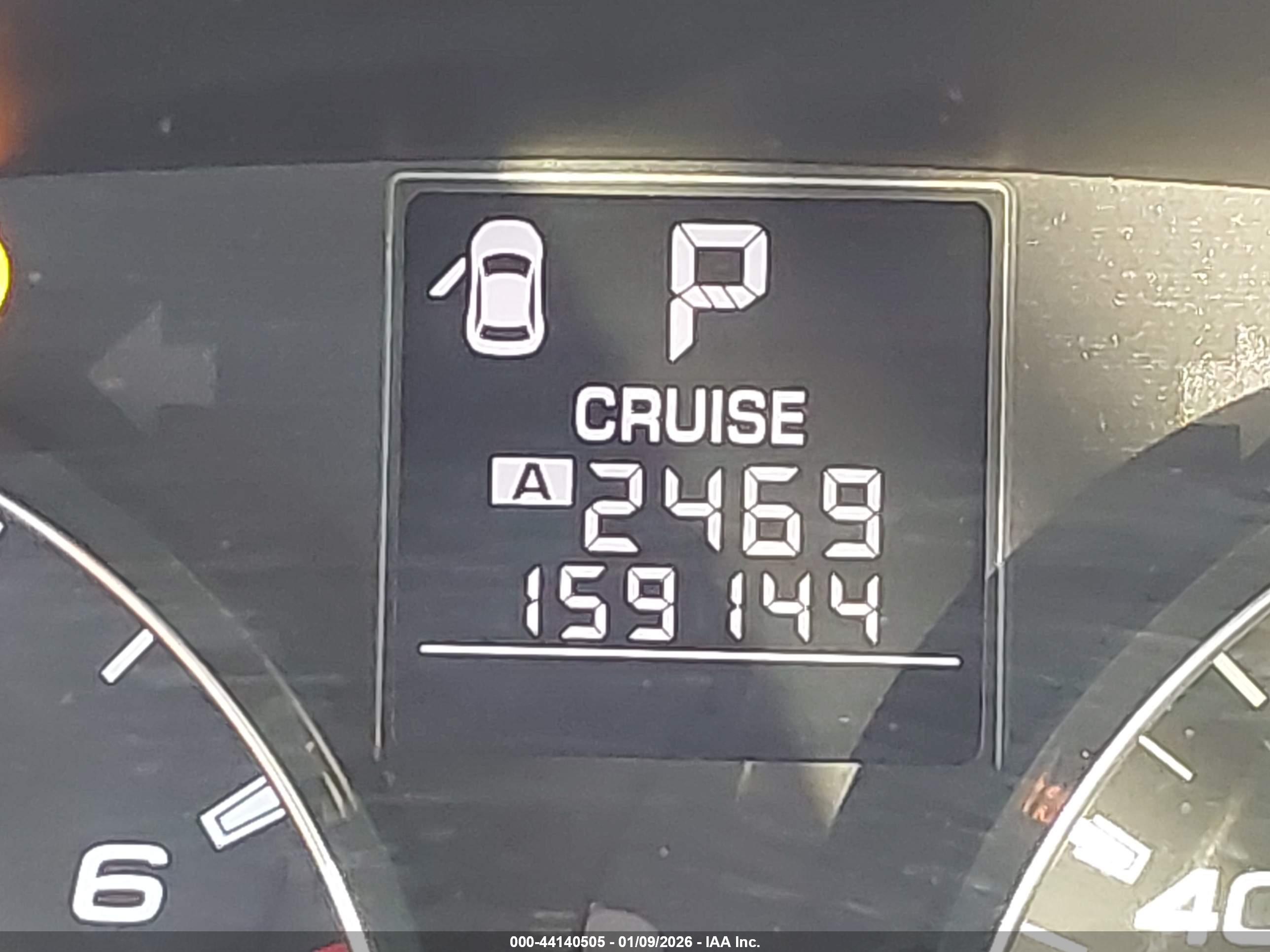 SUBARU OUTBACK image 7