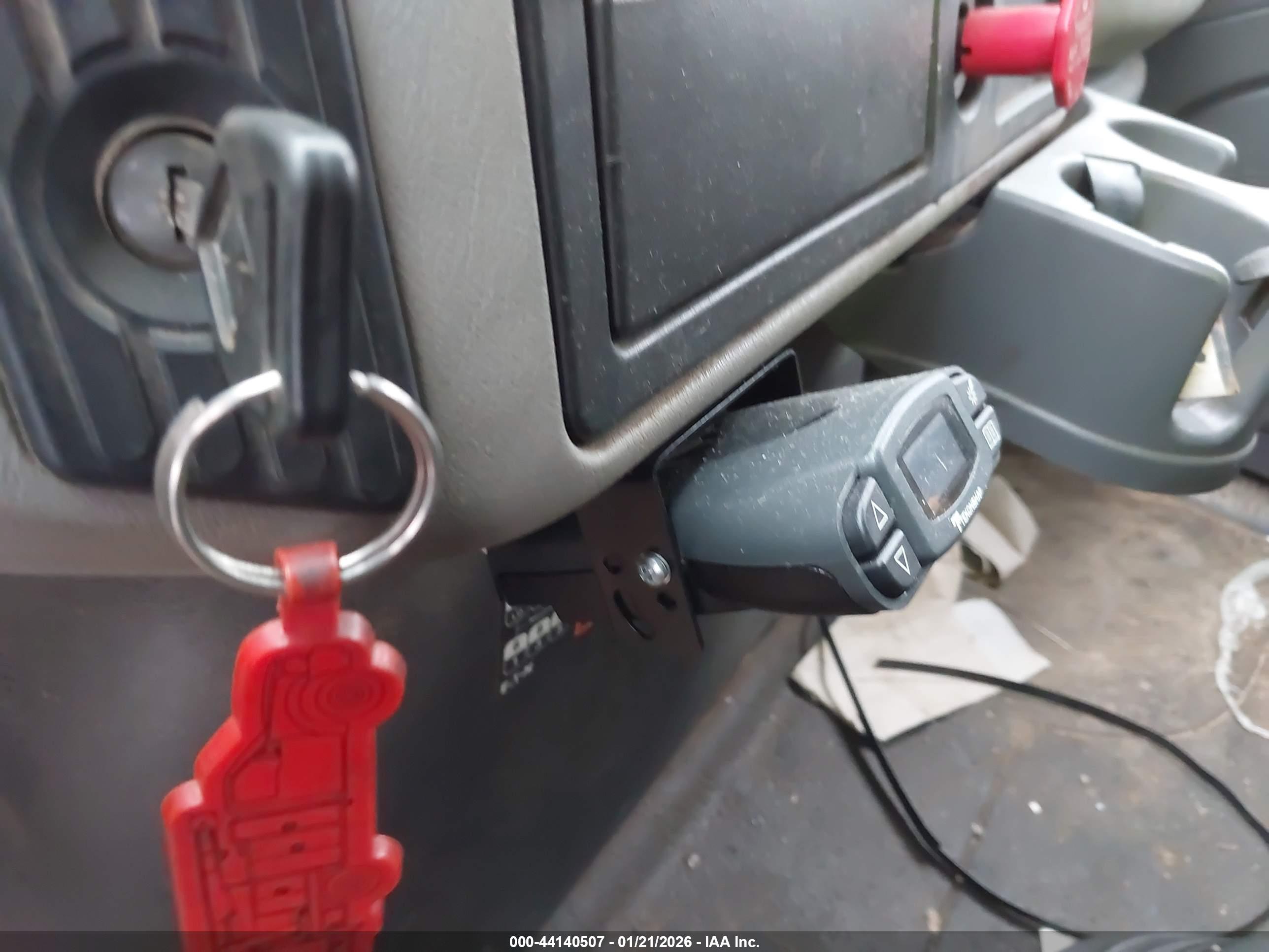 INTERNATIONAL 7000 image 11