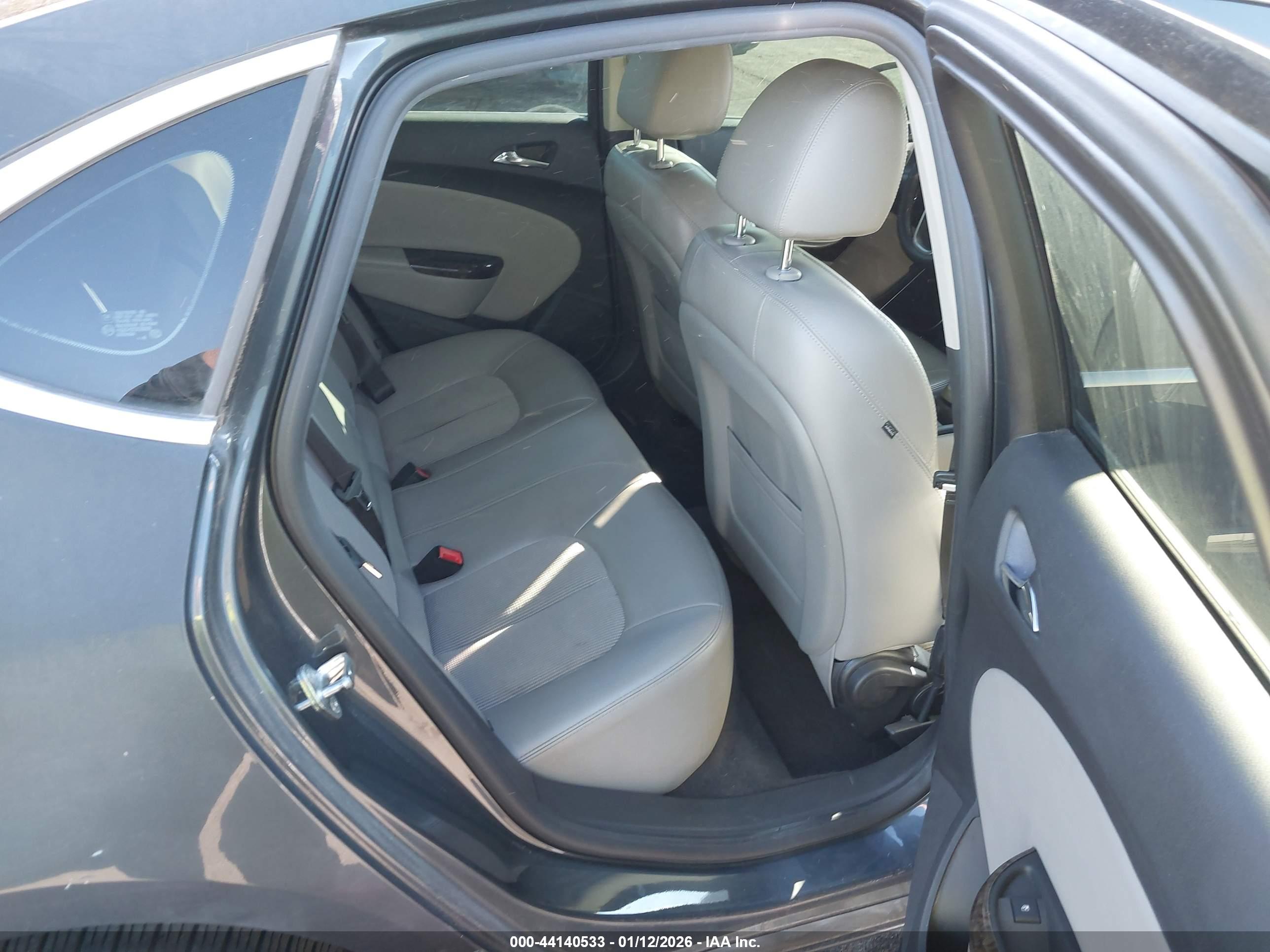 BUICK VERANO image 8