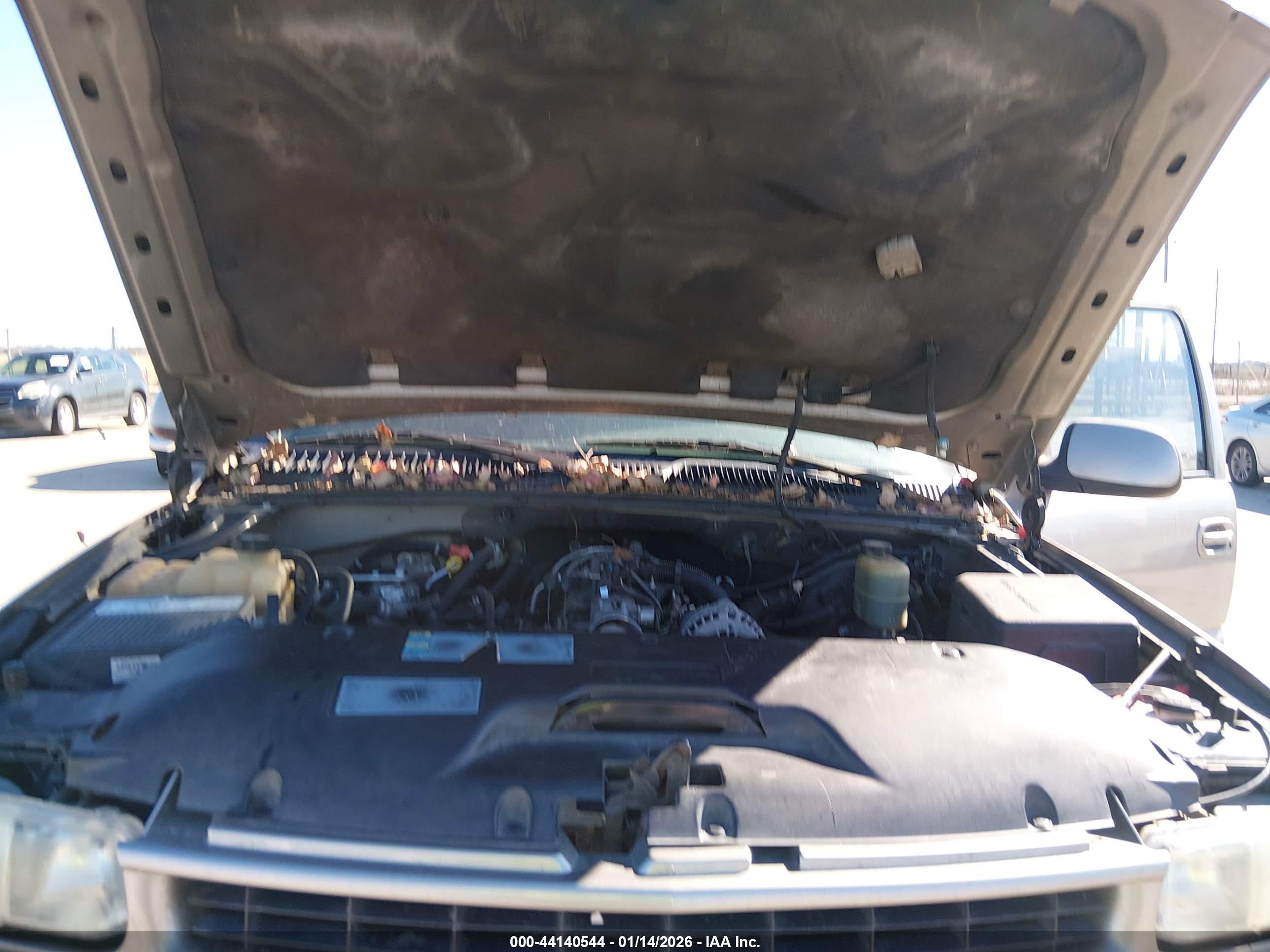 CHEVROLET TAHOE image 10