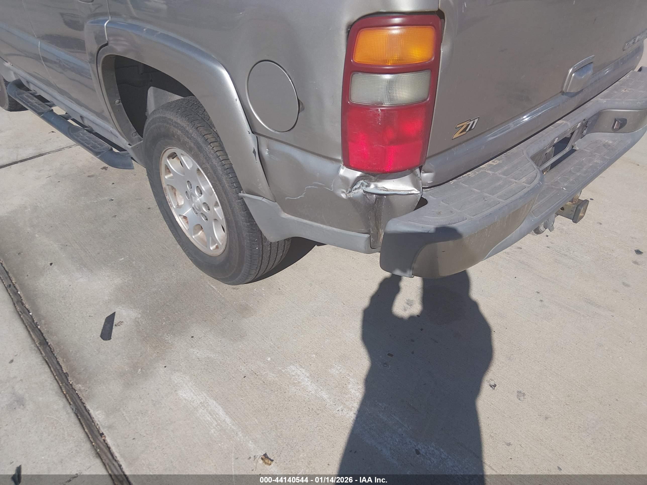 CHEVROLET TAHOE image 6