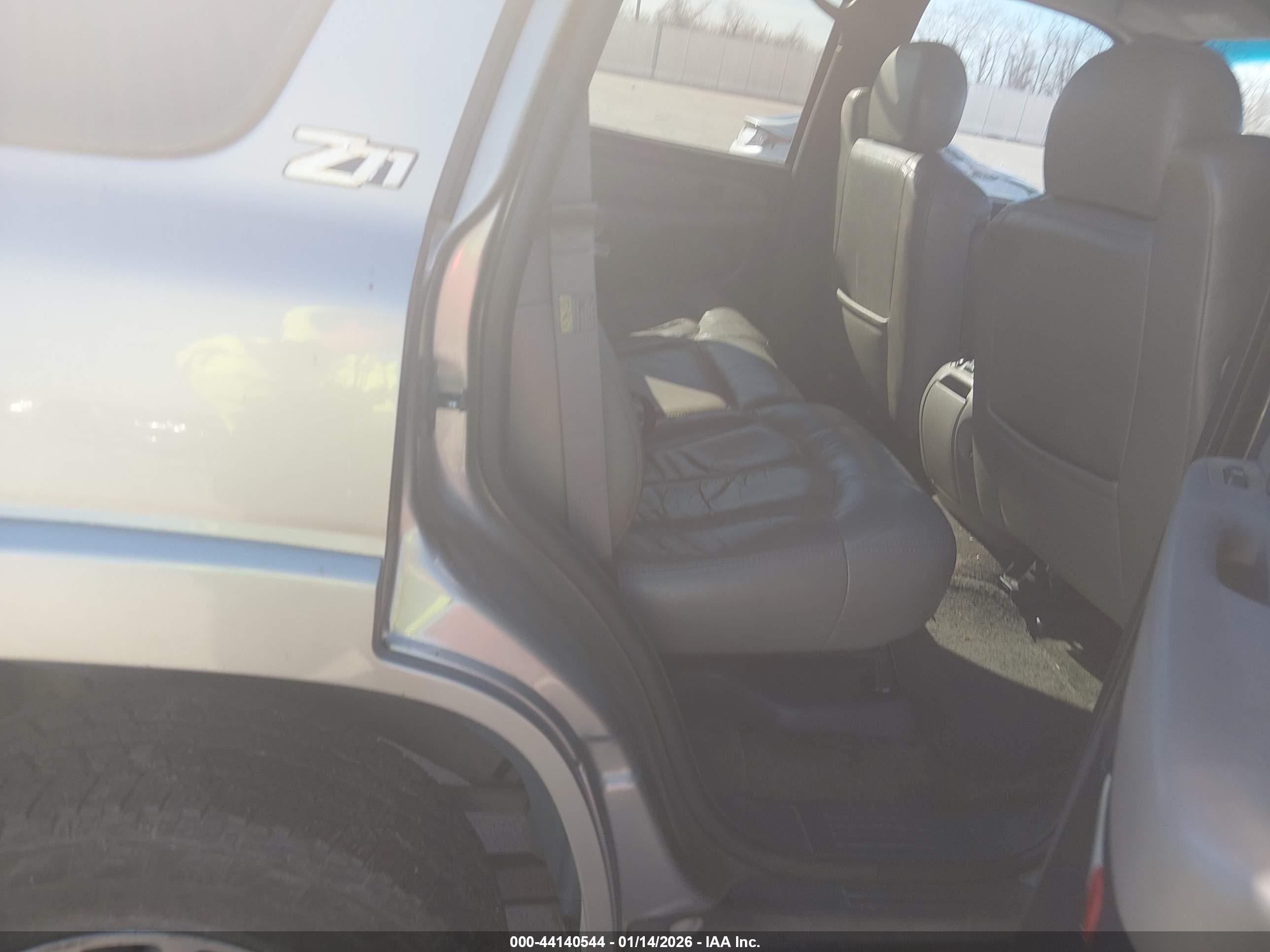 CHEVROLET TAHOE image 8