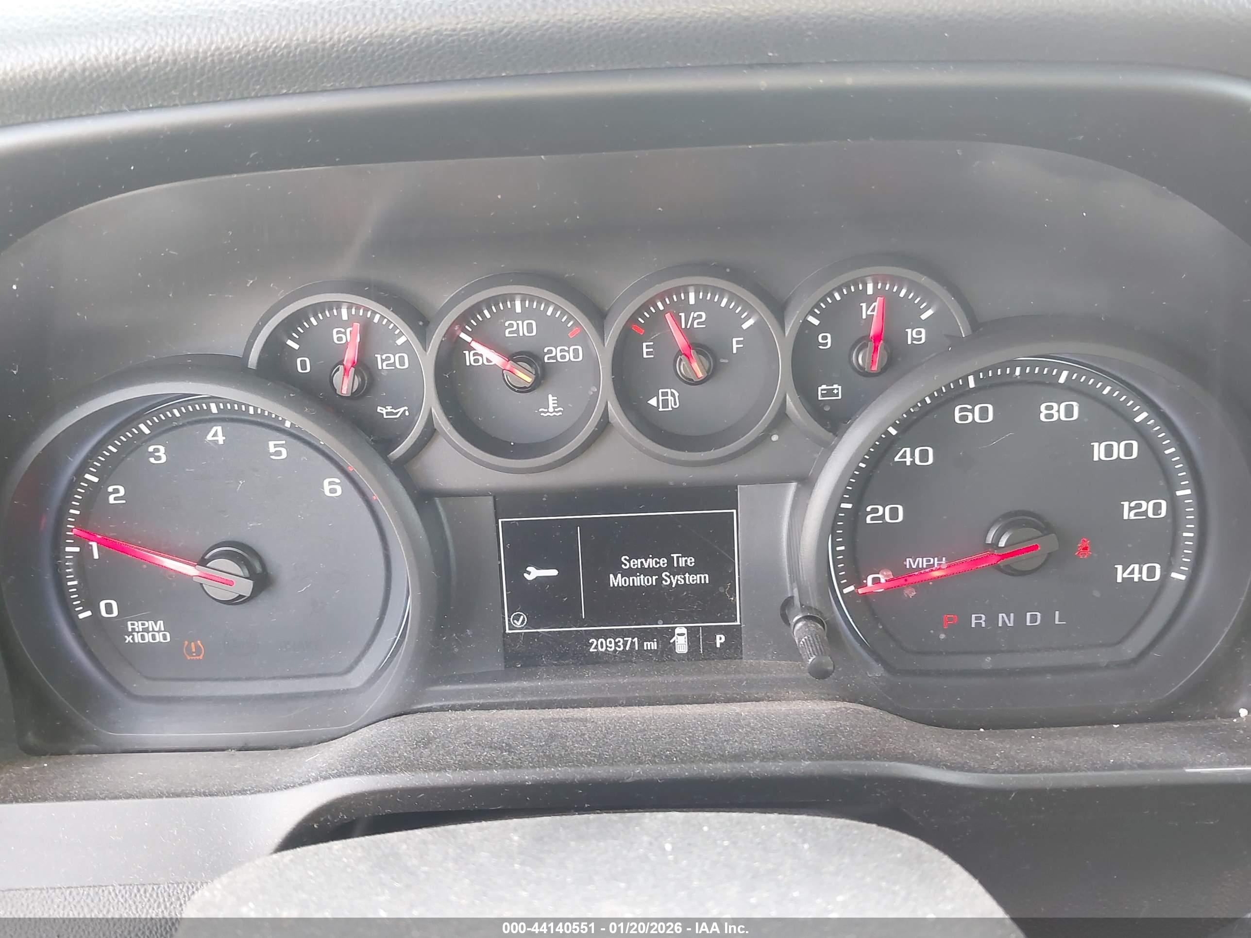 CHEVROLET SILVERADO image 7