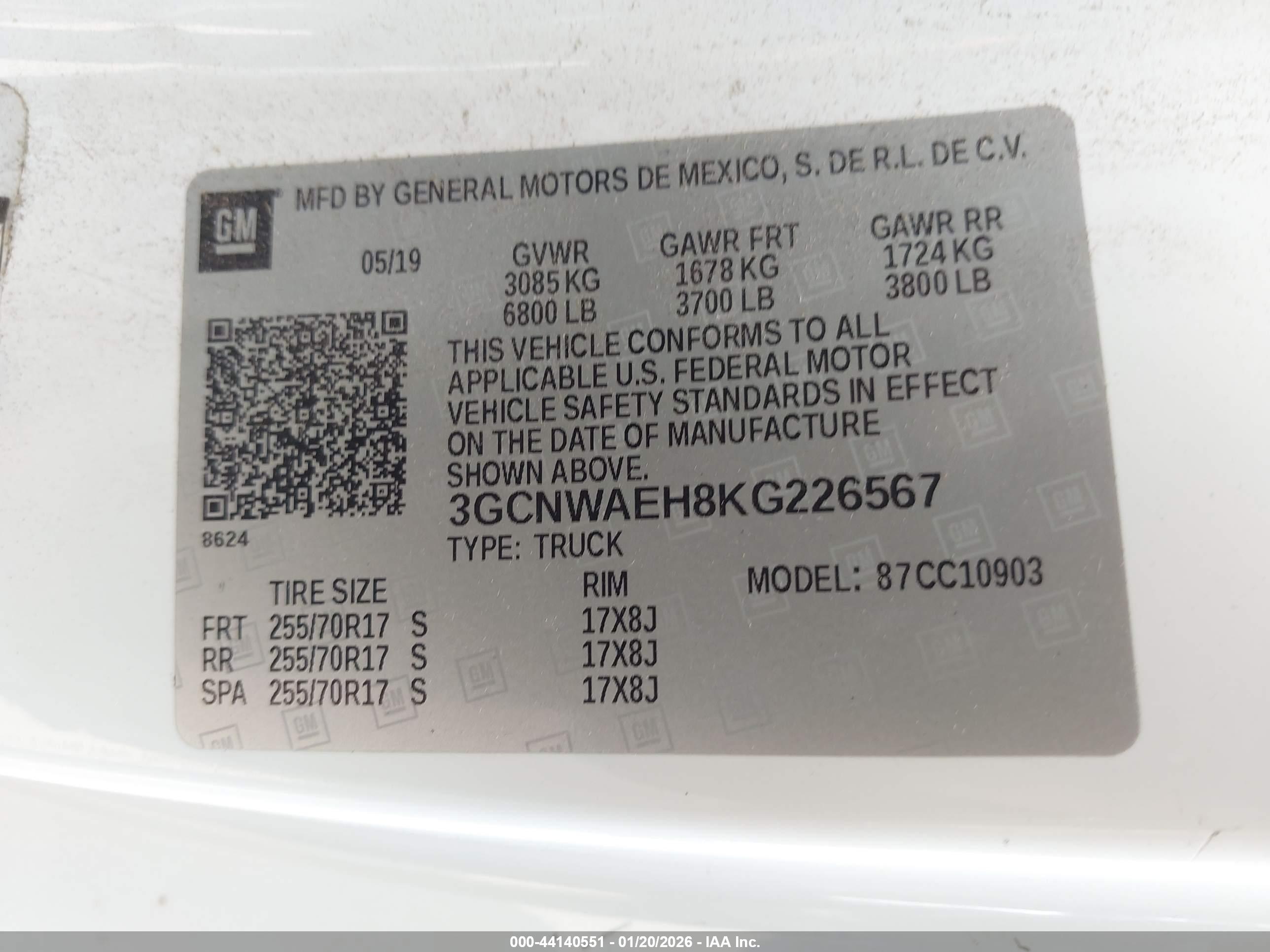 CHEVROLET SILVERADO image 9