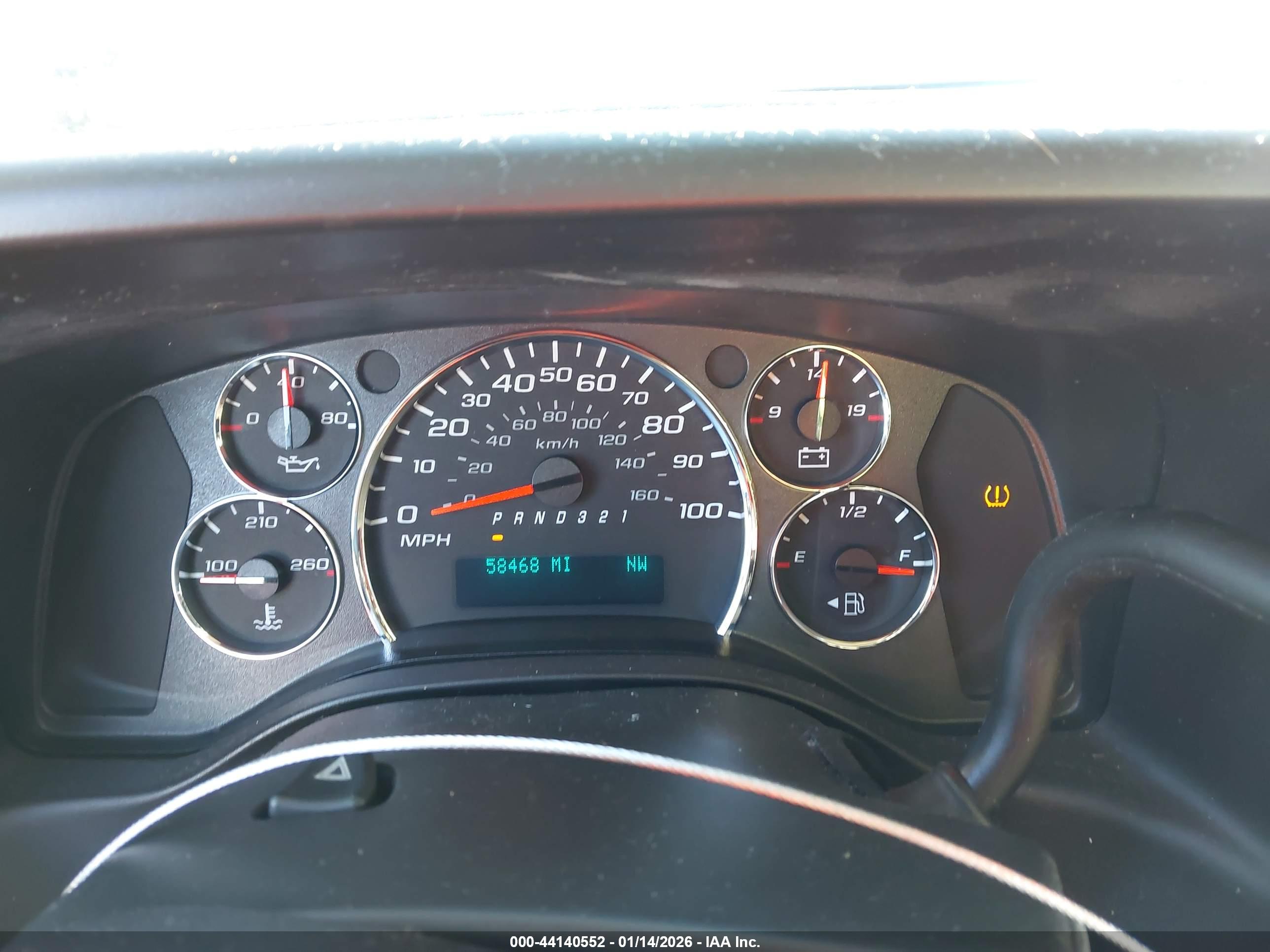 CHEVROLET EXPRESS image 7