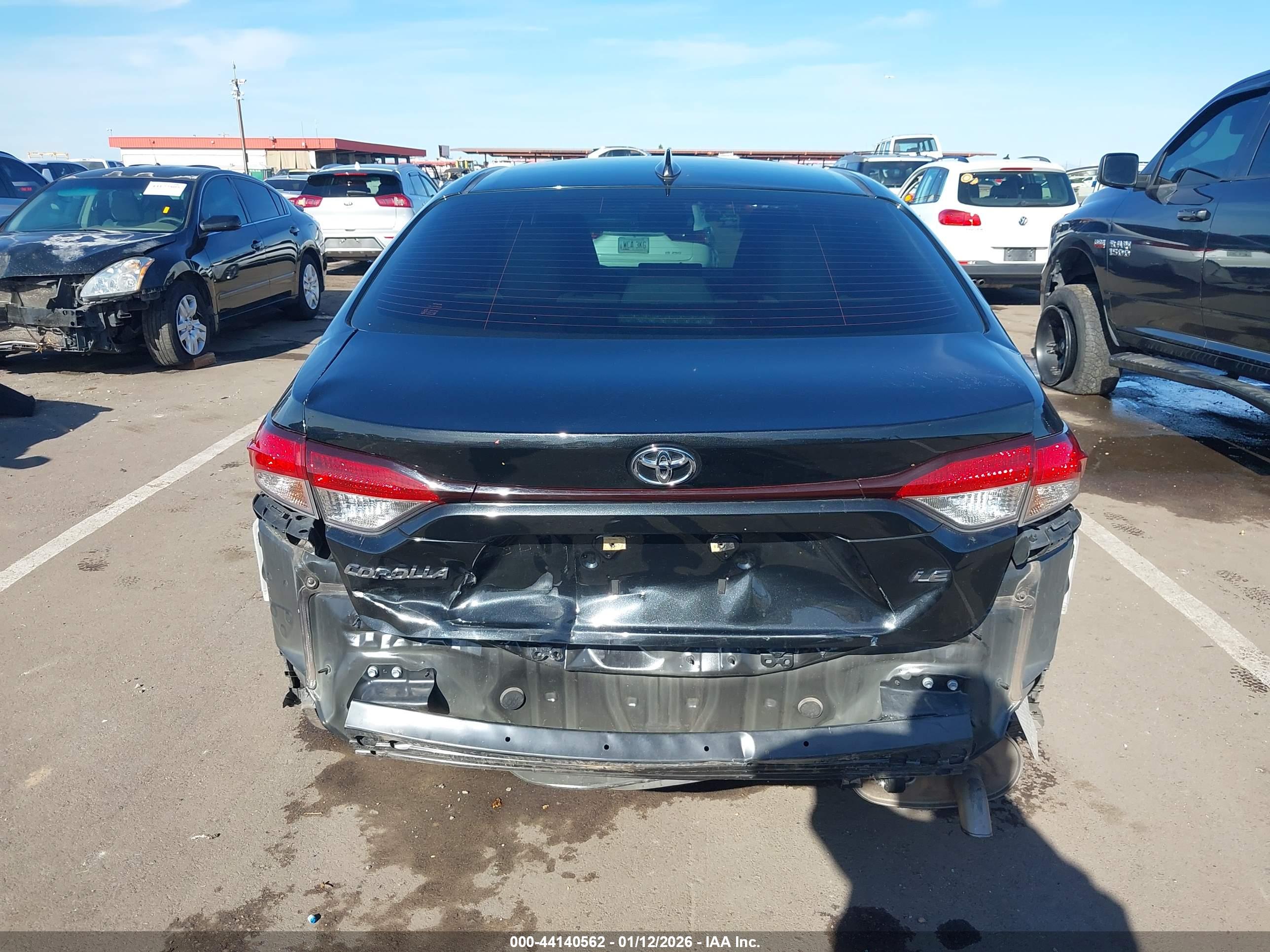 TOYOTA COROLLA image 6