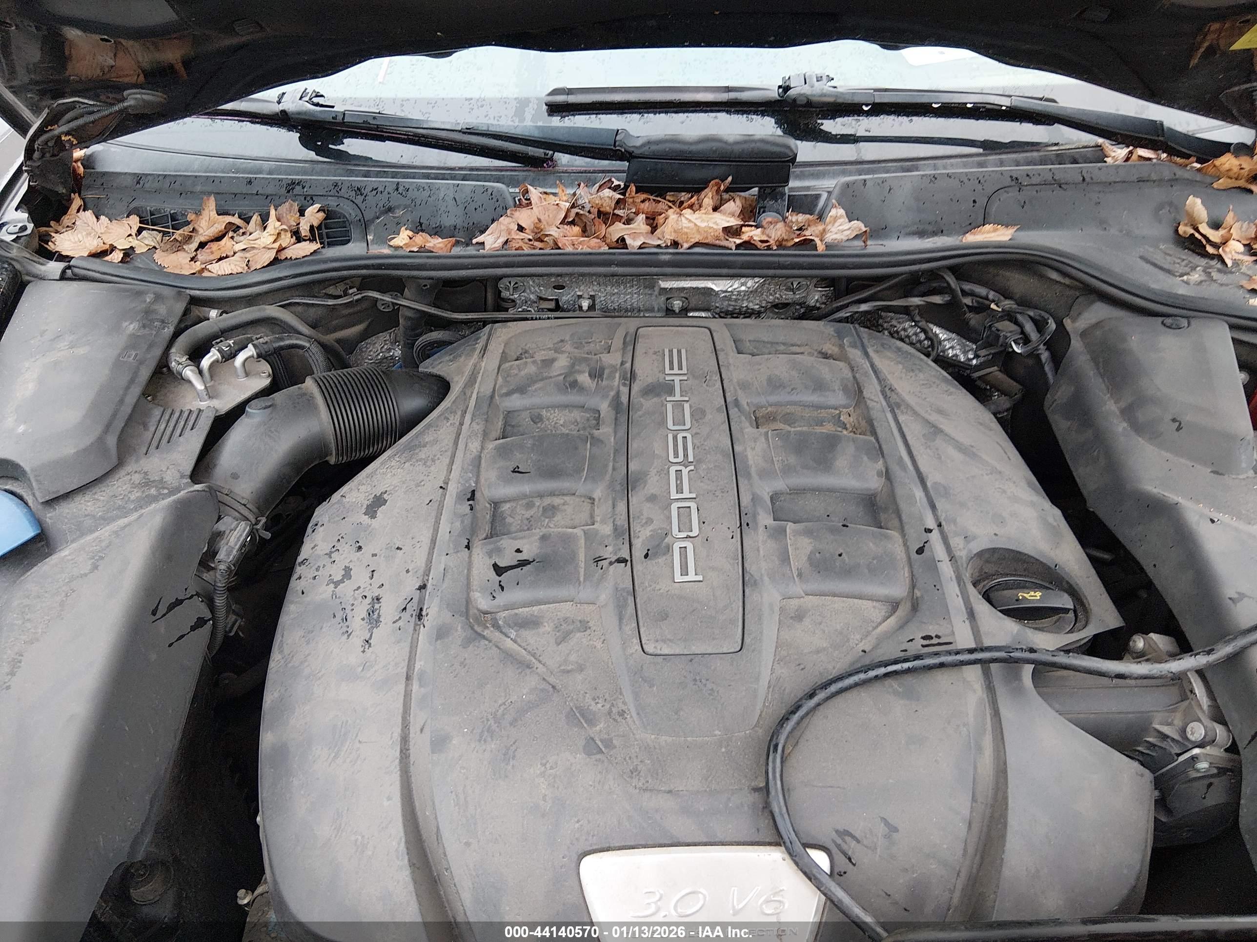 PORSCHE CAYENNE image 10