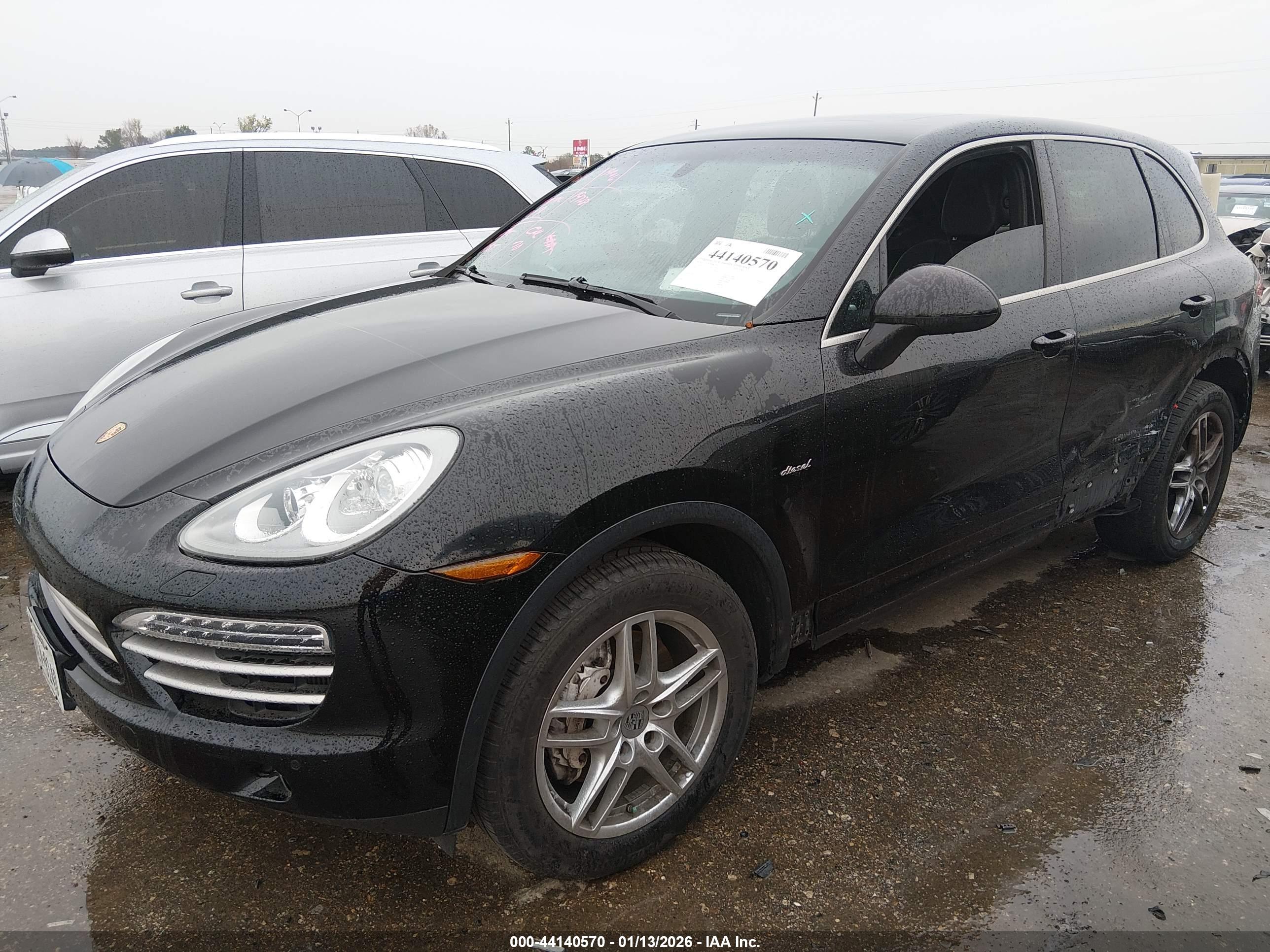 PORSCHE CAYENNE image 2