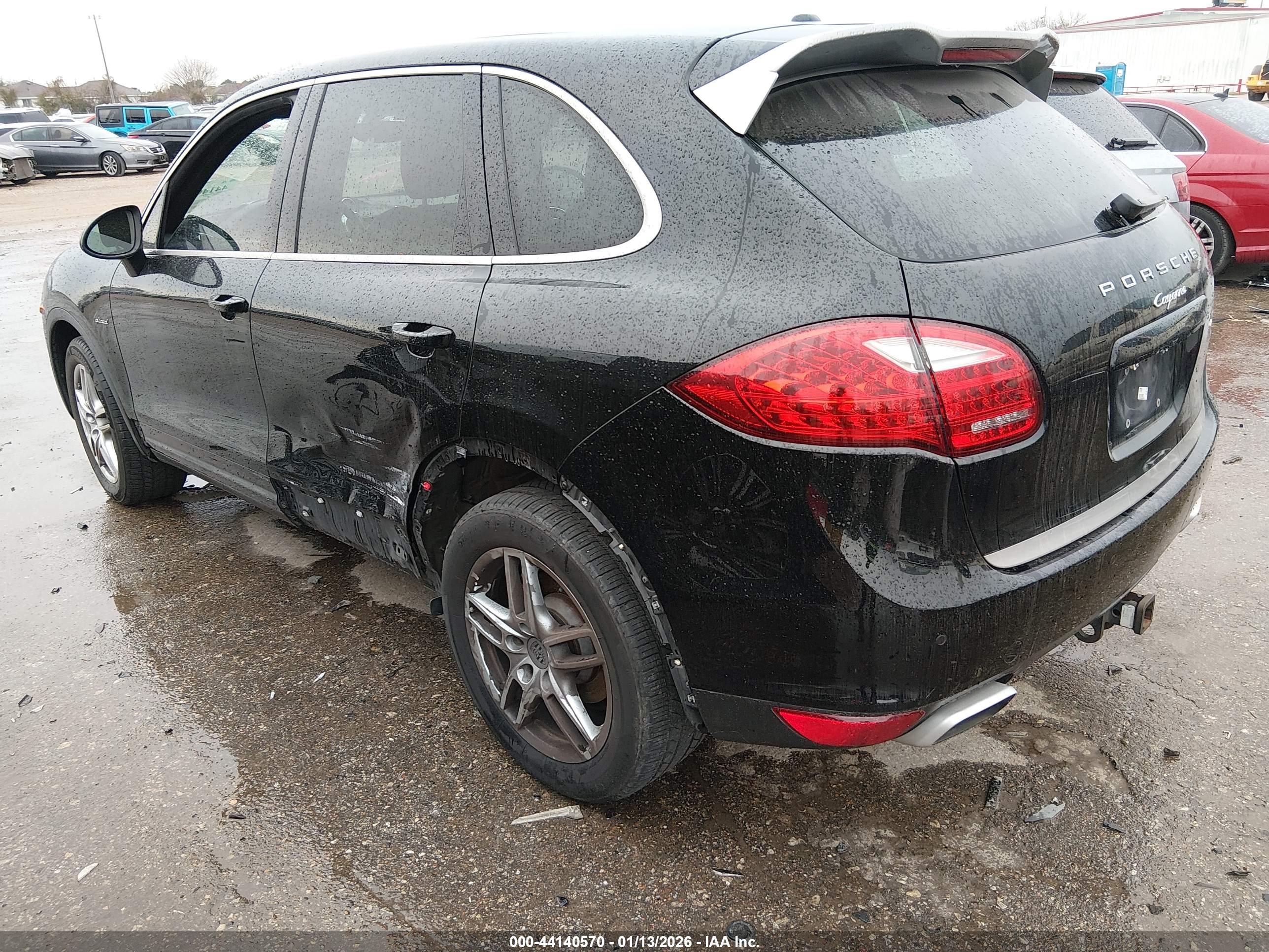 PORSCHE CAYENNE image 3