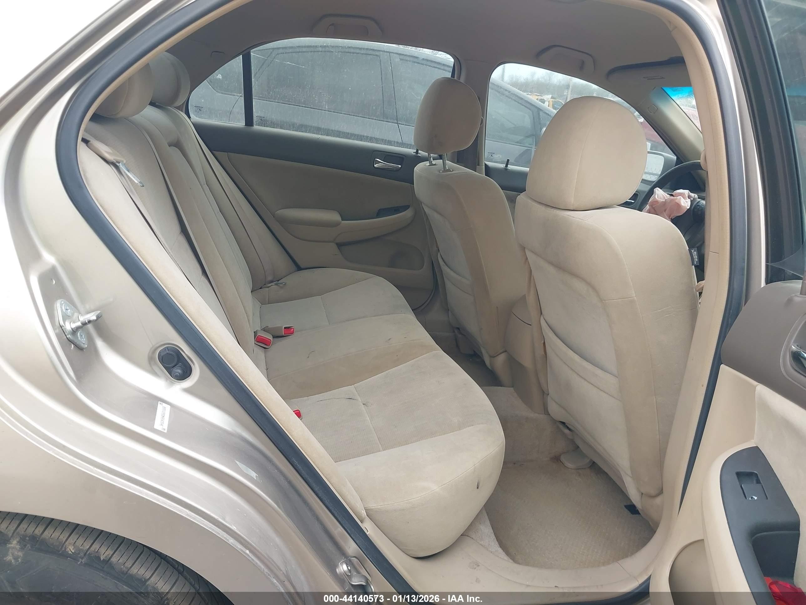 HONDA ACCORD image 8