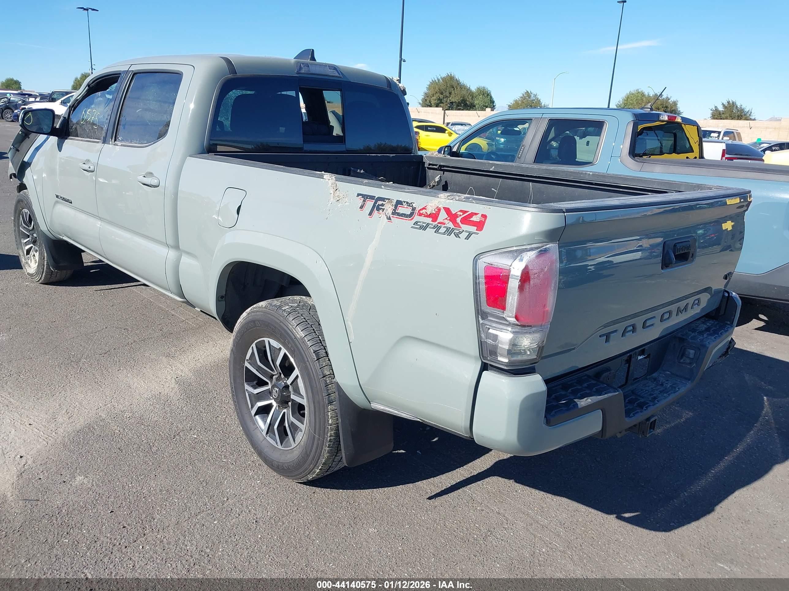 TOYOTA TACOMA image 3