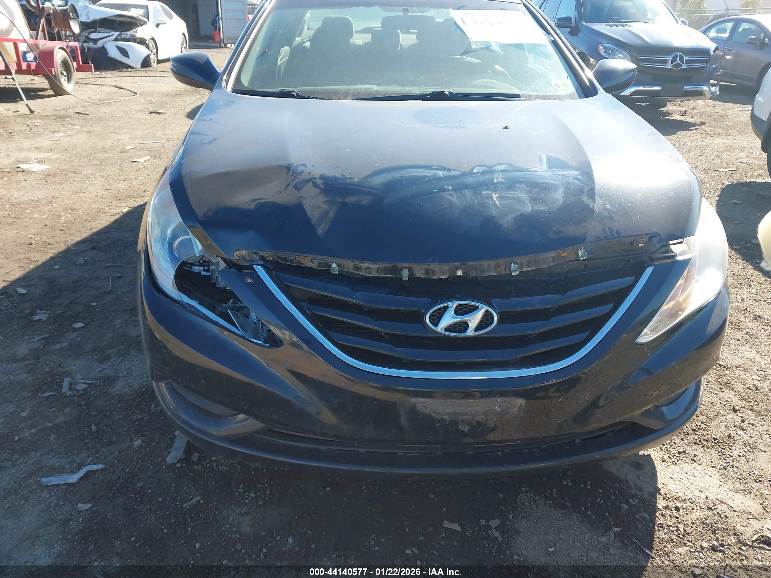 HYUNDAI SONATA image 6
